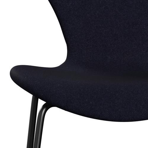 Fritz Hansen 3107 Stuhl Full Polstery, Black/Divina MD Navy Dunkelheit