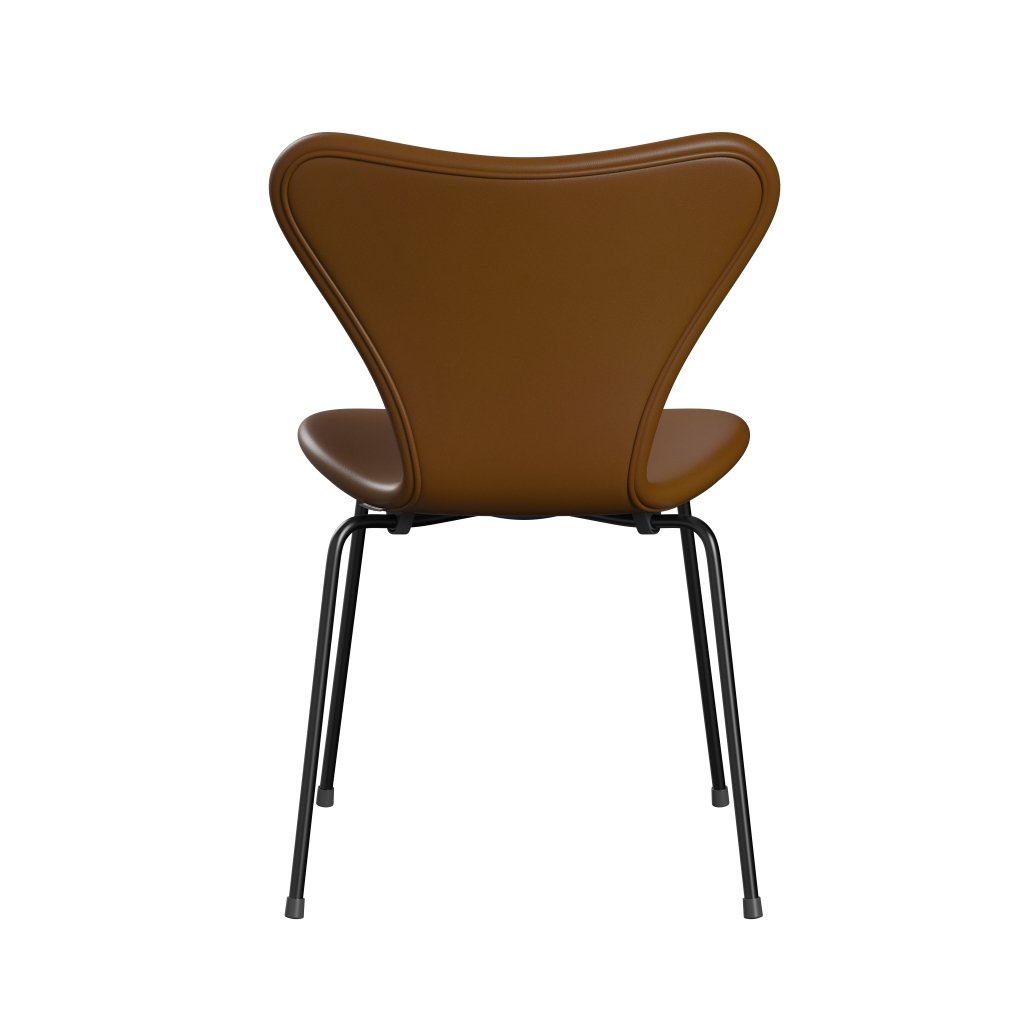 Fritz Hansen 3107 Stuhl Vollbeziegele, schwarz/weiche Walnuss