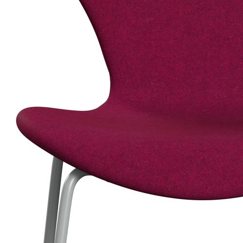 Fritz Hansen 3107 Chair Full Upholstery, Nine Grey/Divina Melange Lipstick Pink