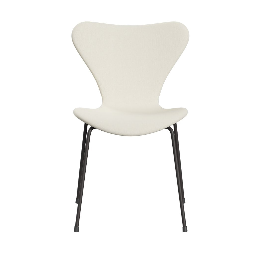 Fritz Hansen 3107 Chair Full Upholstery, Warm Graphite/Sunniva 2 Crème