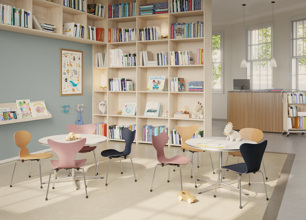 [product_category]-Fritz Hansen 3108 Children's Lily Chair, Clear Laquered Veneer/Oregon Pine-Fritz Hansen-5702370002114-840243-FRI-2