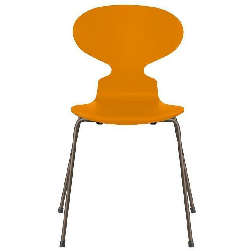 Fritz Hansen Ant Stol Lacked Burnt Yellow Shell, Brown Bronze Base