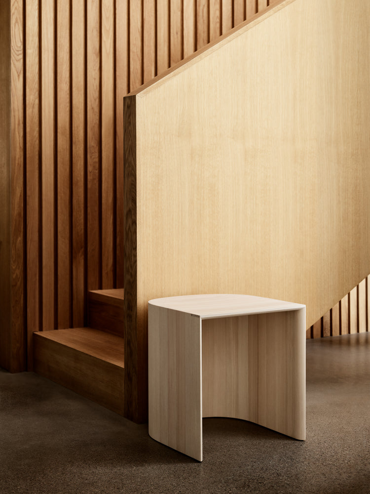 Fritz Hansen CM210 Taburet, fyrretræ