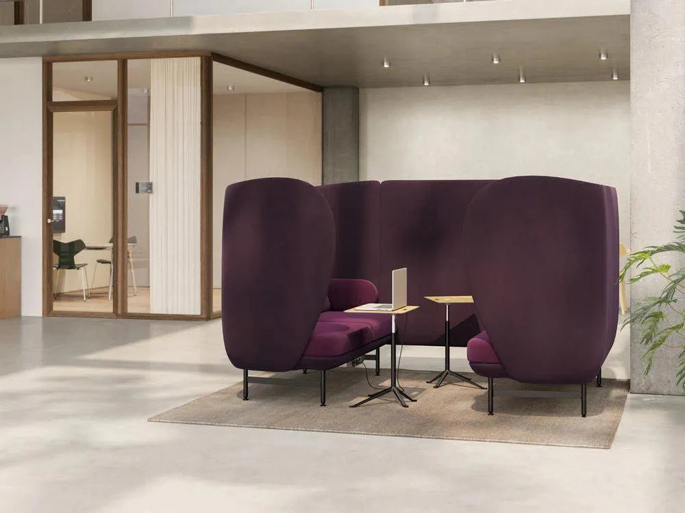 Fritz Hansen Plenum Cabin Sofá de 4 plazas con mesa, amarillo dorado re-lana/safron