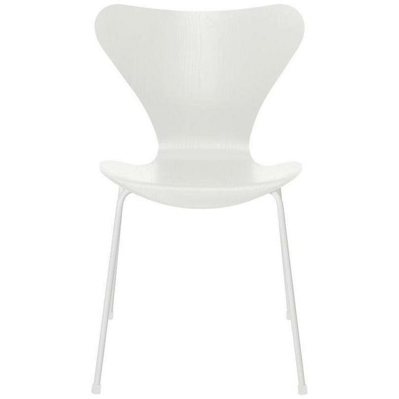 Fritz Hansen Series 7 Chair Farvet Ask White Bowl, White Base