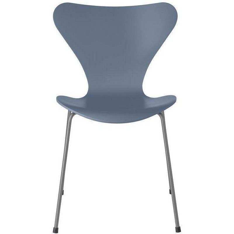 Fritz Hansen Series 7 Chair Lacquered Dusk Blue Shell, Silver Grey Base