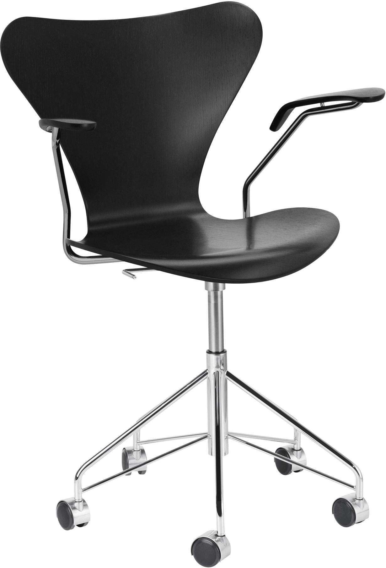 Fritz Hansen Series 7 Swivel Armchair Colored Ash, Black