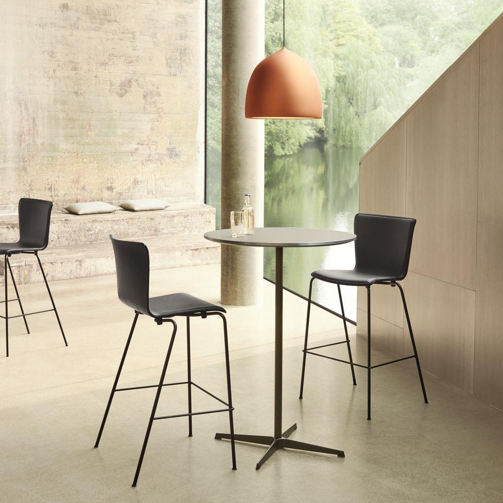 Fritz Hansen Super Circular Bar Table Ø75, sort/sort