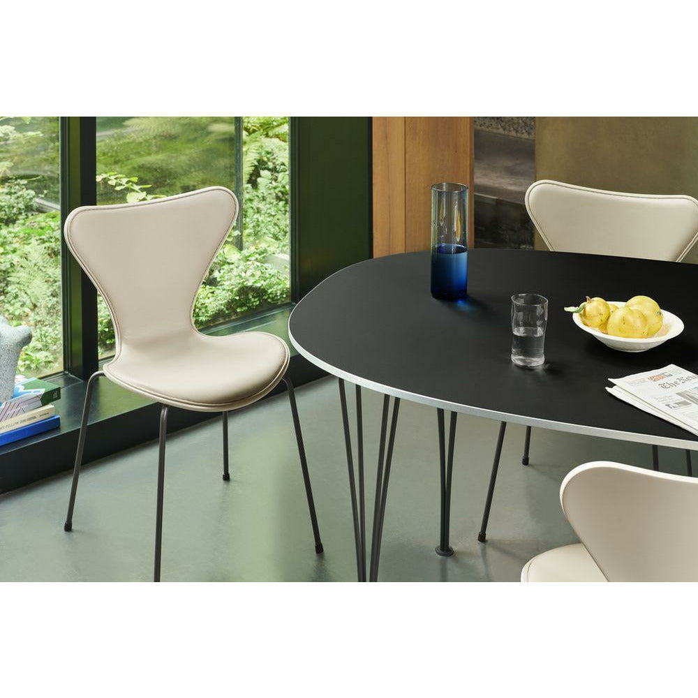 Fritz Hansen Super Ellipse Dining Table 100x150 Cm, White/Warm Graphite