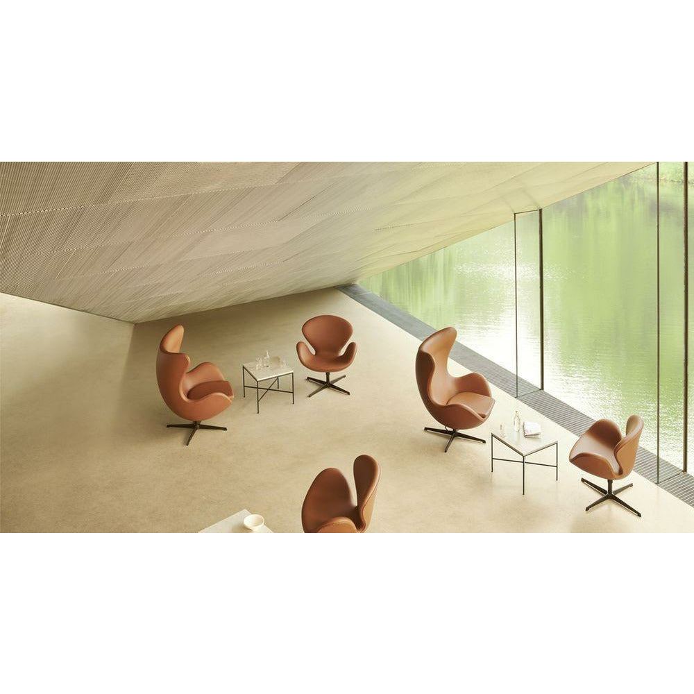 Fritz Hansen Svanen Lounge Stuhl Leder, braune Bronze/Grace Walnuss