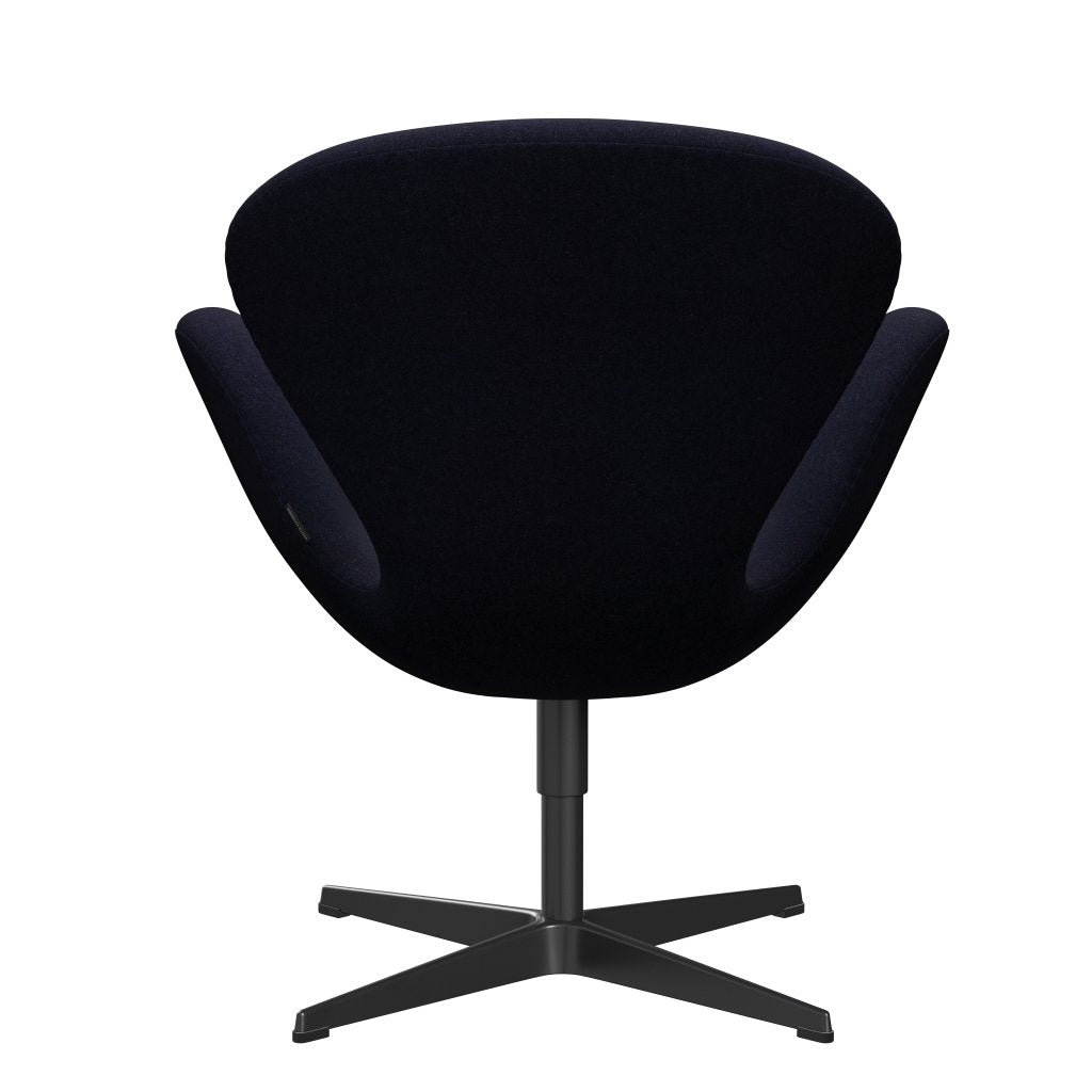 Silla de salón Fritz Hansen Swan, lacado negro/Divina Md Navy Dark