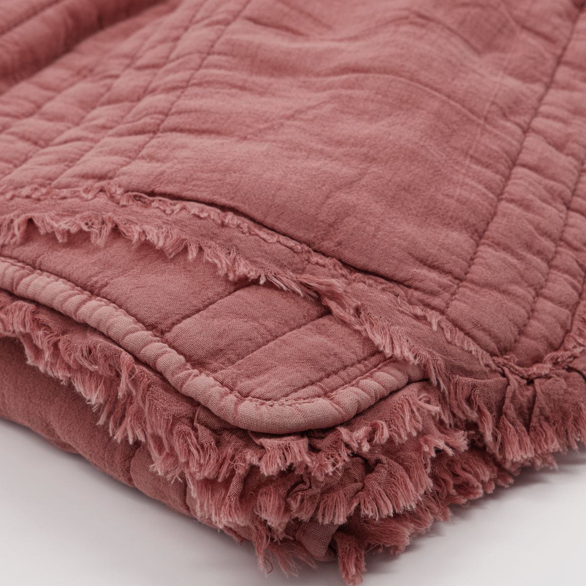 [product_category]-House Doctor Quilt, HDRuffle, Dusty berry-House Doctor-5707644839939-261130001-HOU-2