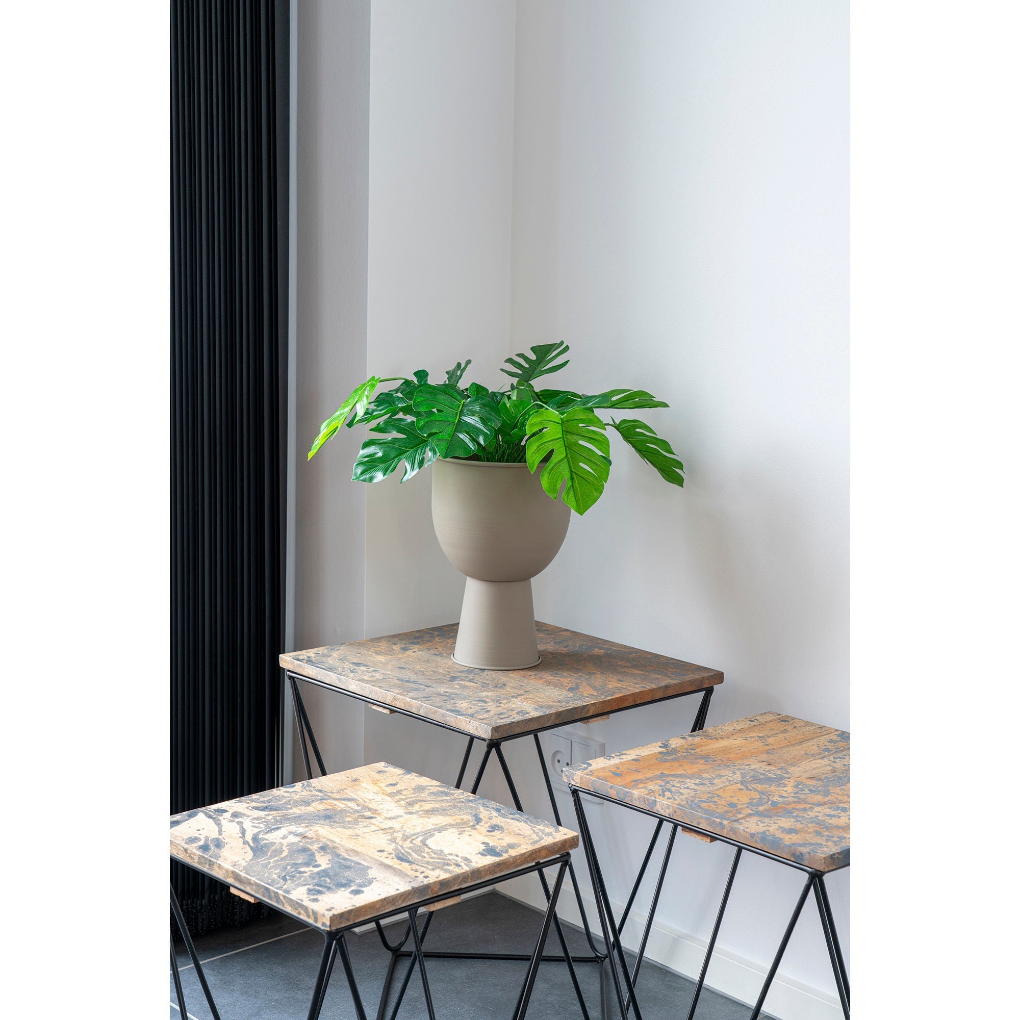 House Nordic Amalfi Flowerpot, Steel, Beige Grey, ø19x27 Cm