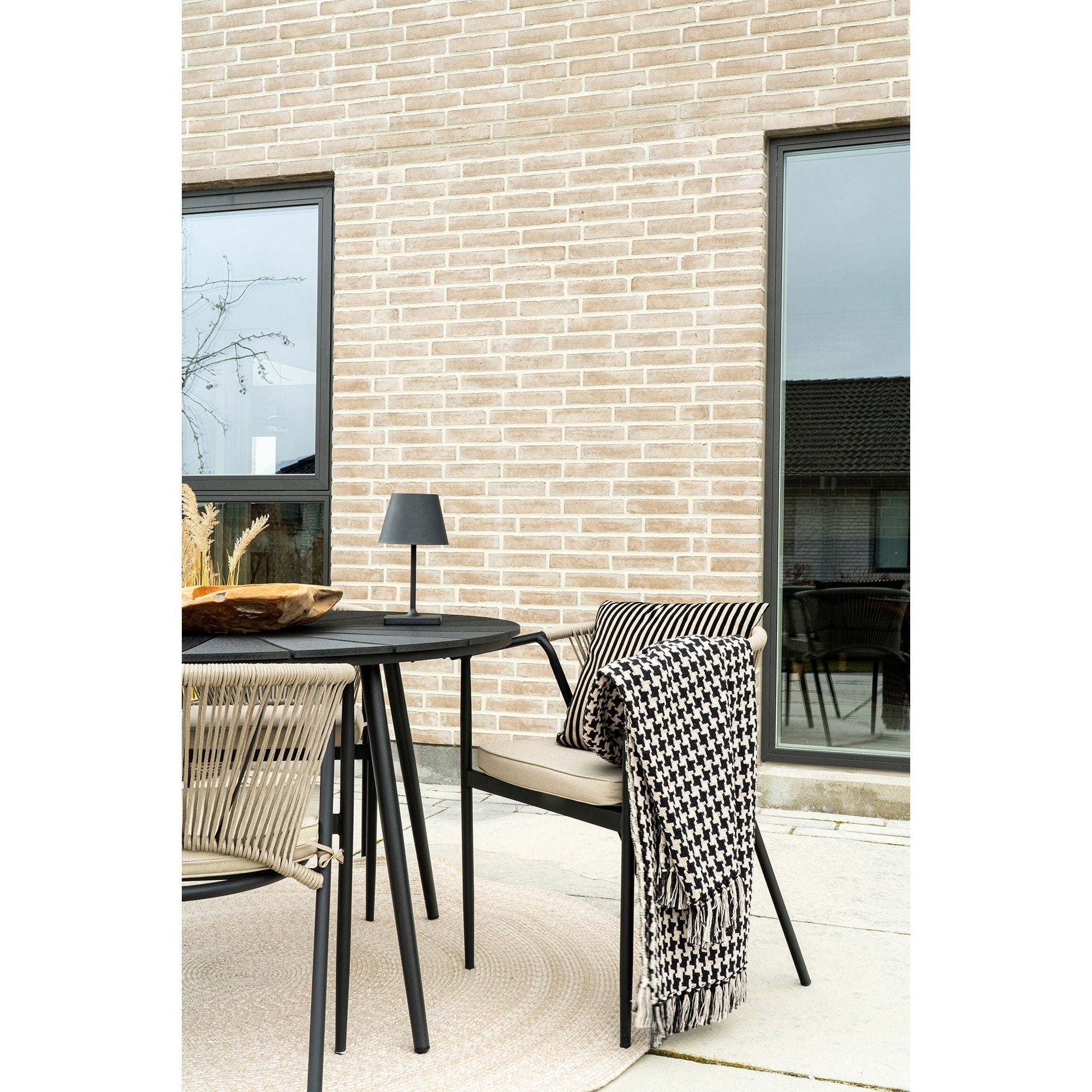 House Nordic Side Plaid, Black/Beige, 130x180 Cm