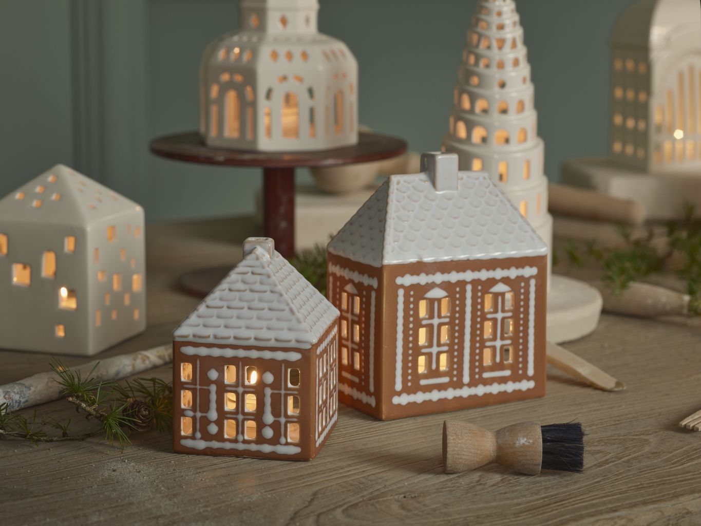 [product_category]-Kähler Gingerbread Lighthouse Brown, Small-Kähler-5703779184975-693524-KÄH-13