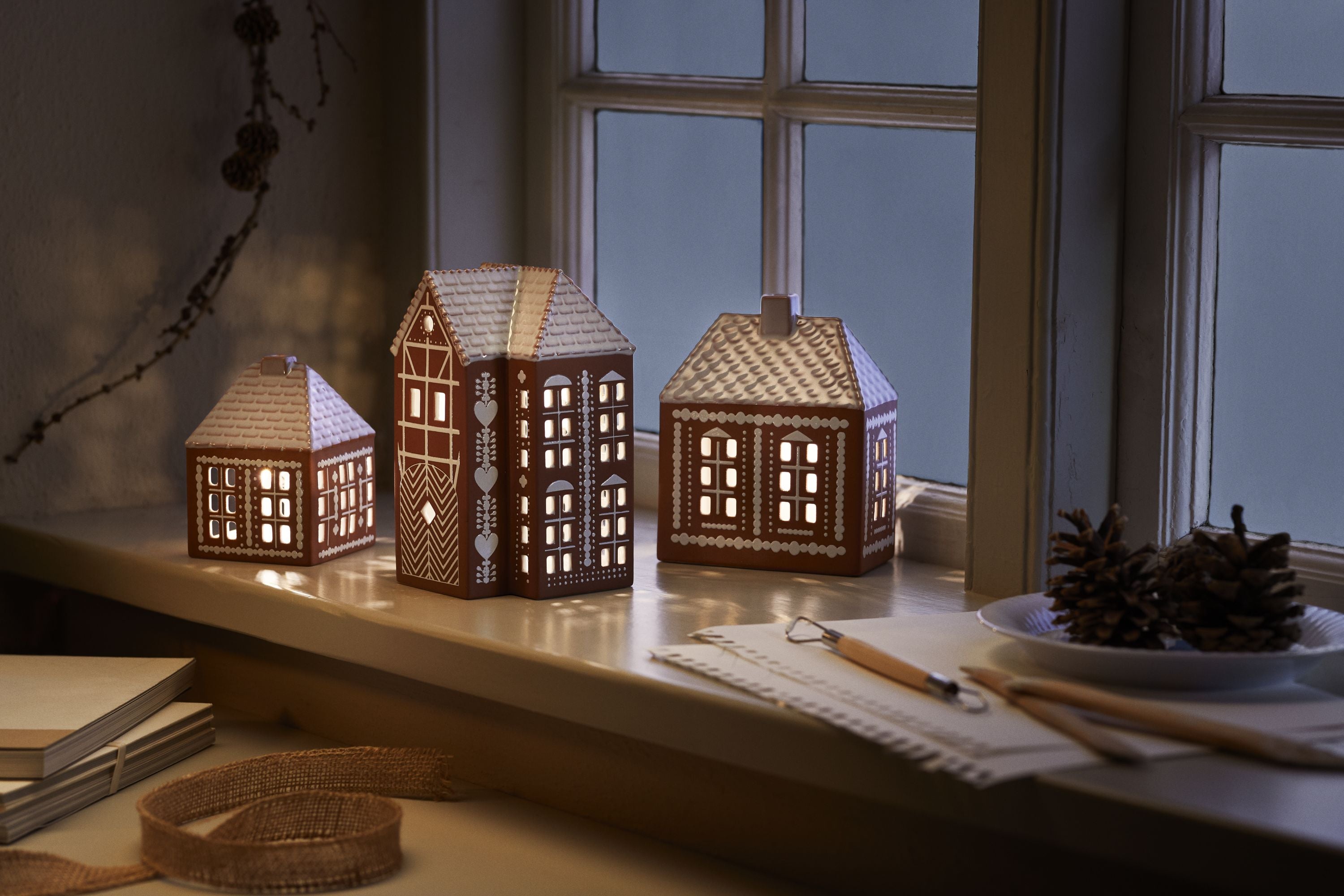 [product_category]-Kähler Gingerbread Lighthouse, Large-Kähler-5703779184951-693522-KAH-14