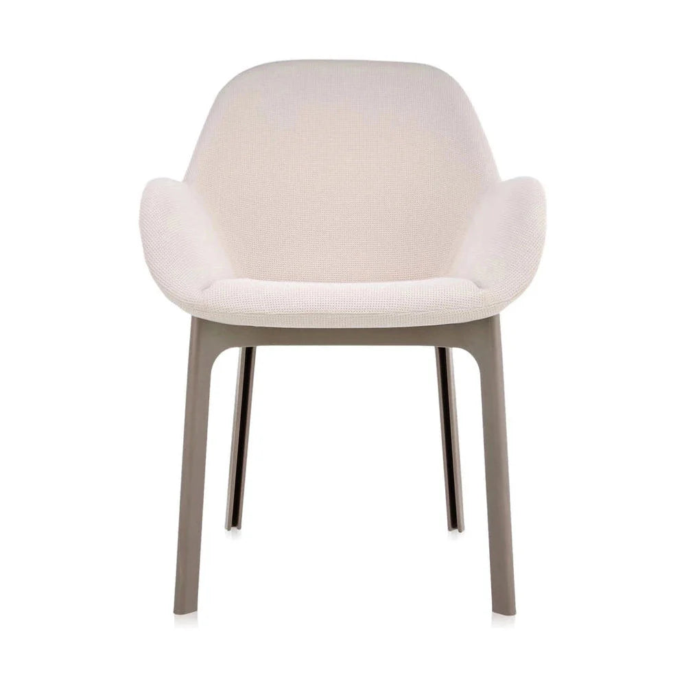 Fauteuil Kartell Clap, taupe / beige en avion de chasse