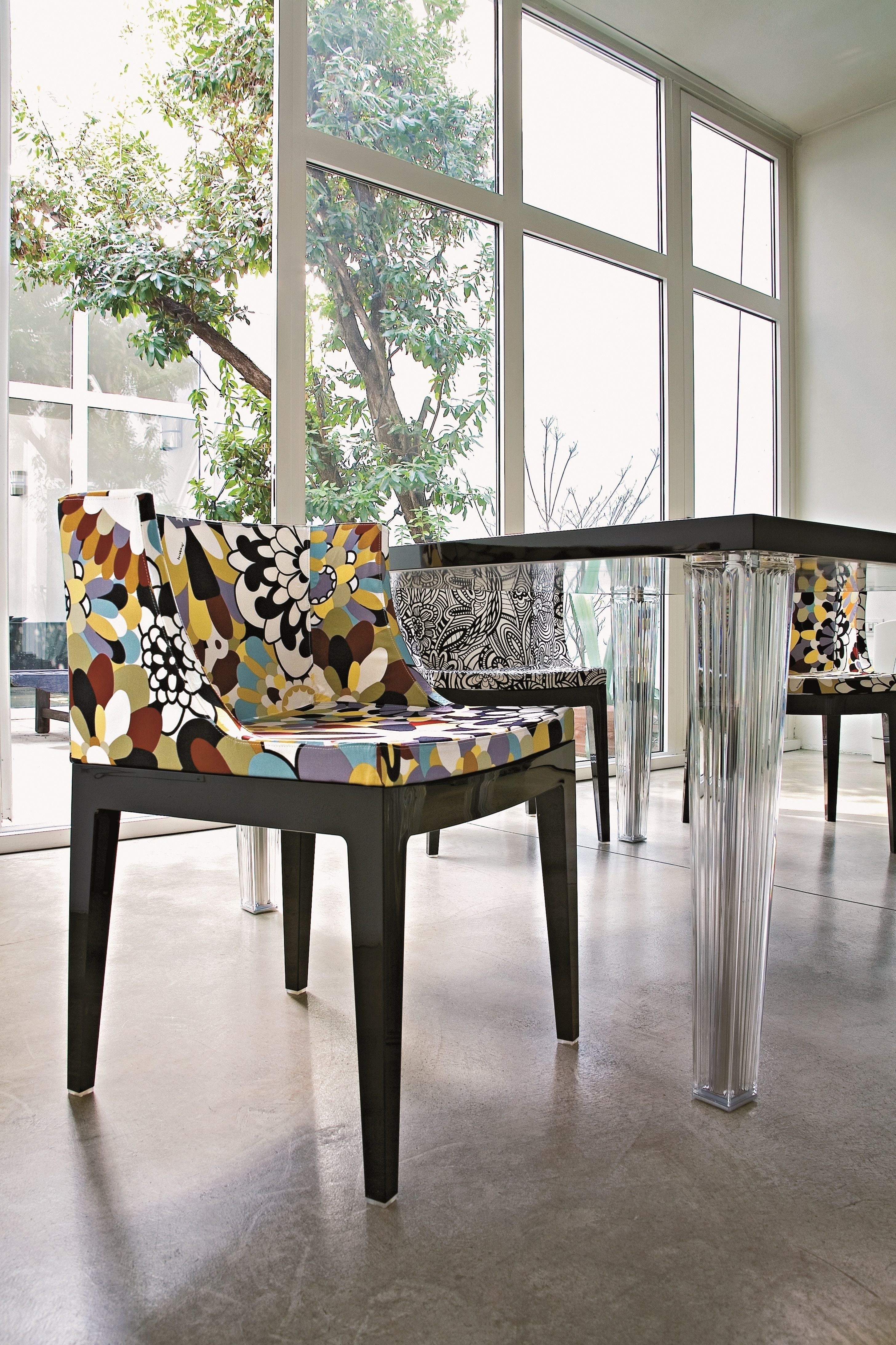 [product_category]-Kartell Mademoiselle Kravitz Armchair, Transparent/Black-Kartell-8058967177060-0419309-KAR-9