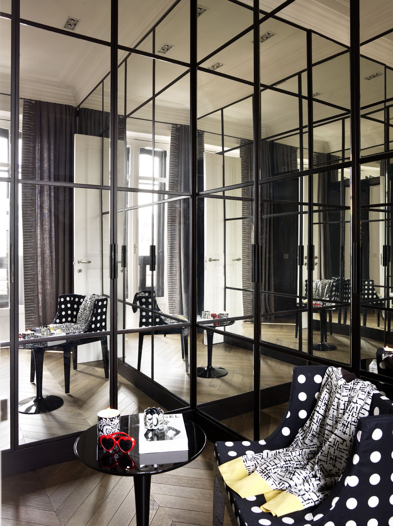 [product_category]-Kartell Mademoiselle Kravitz Armchair, Transparent/Raffia-Kartell-8058967177084-0439381-KAR-11