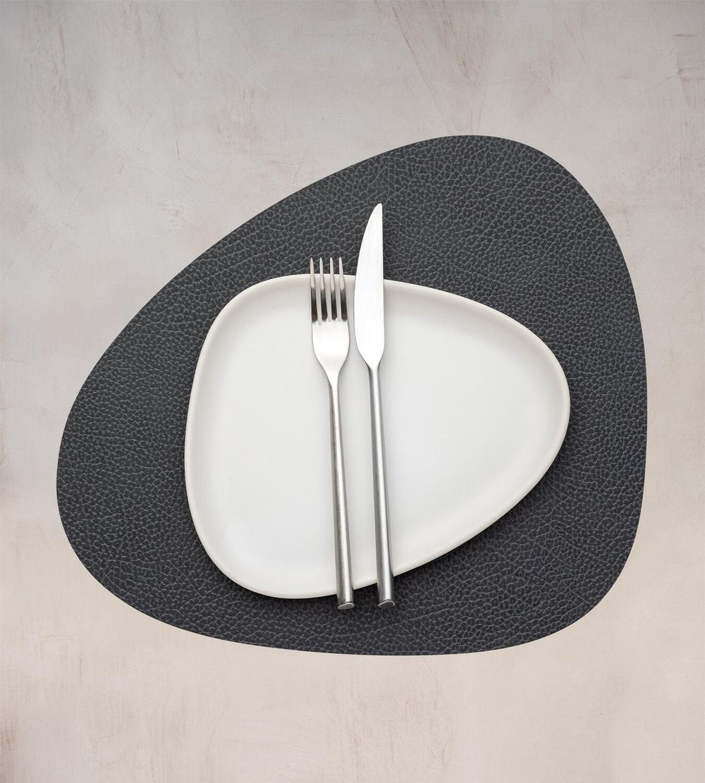 [product_category]-Lind Dna Curve Placemat Hippo Leather M, Black Anthracite-Lind DNA-5740020100995-991651-LIN-2