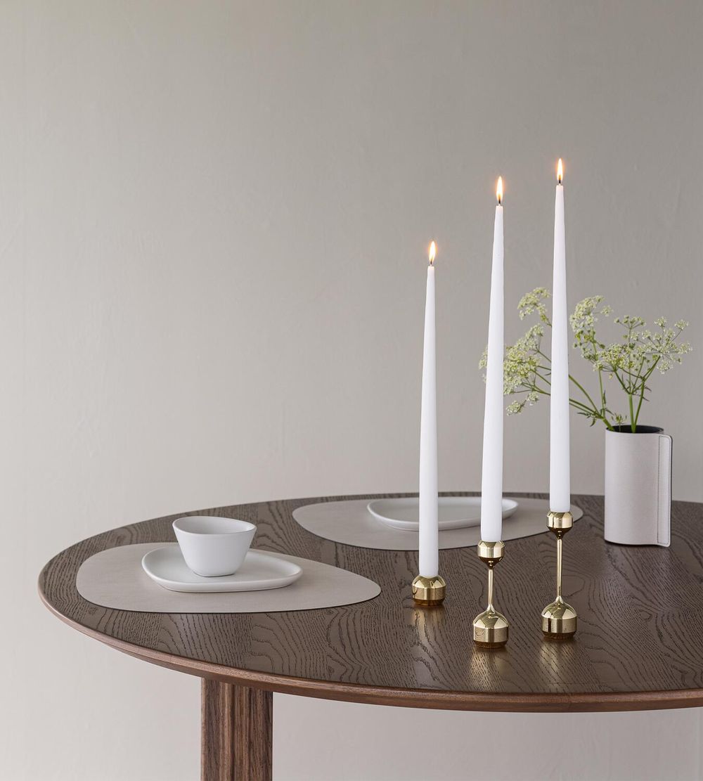 Lind DNA Silhouette 120 Candle Holder, guld