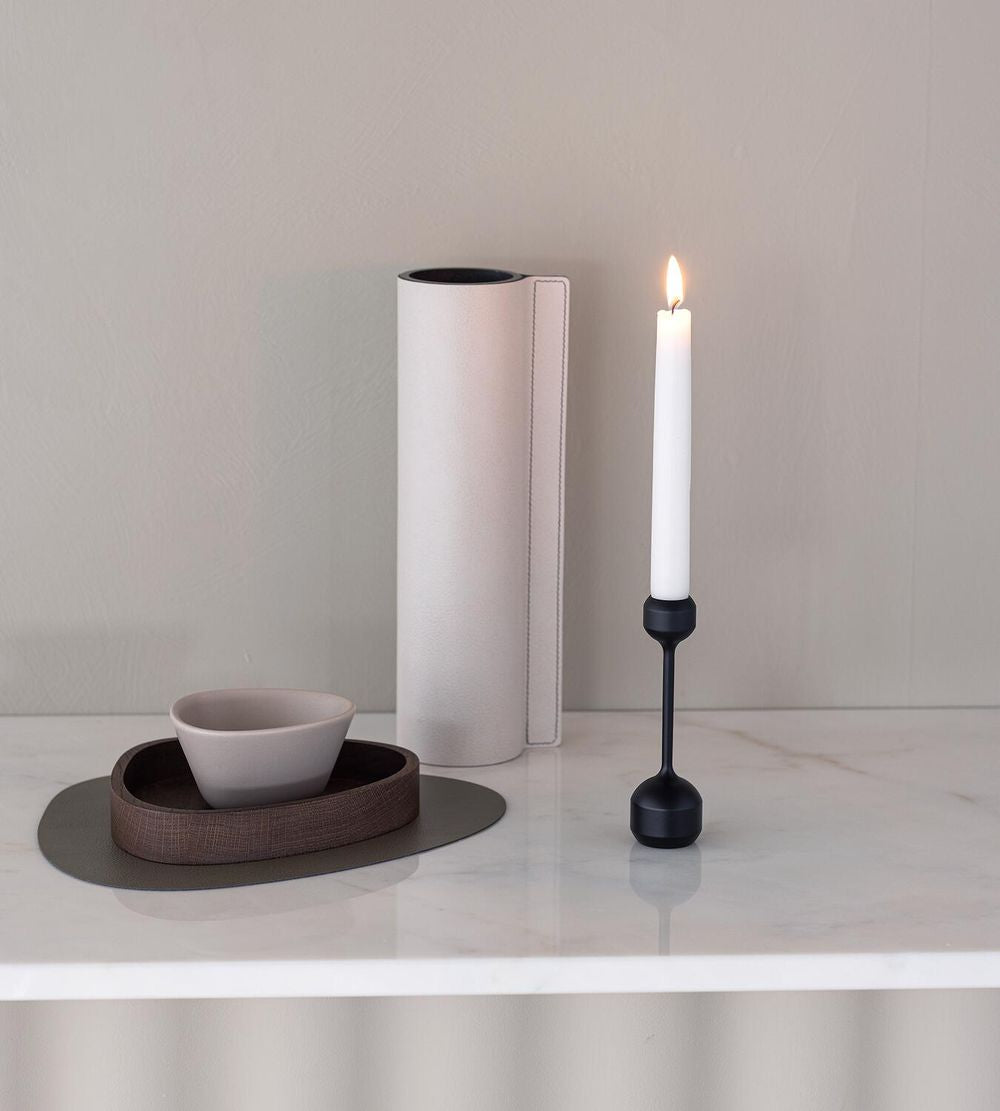 Lind DNA Silhouette 145 Candle Holder, sort