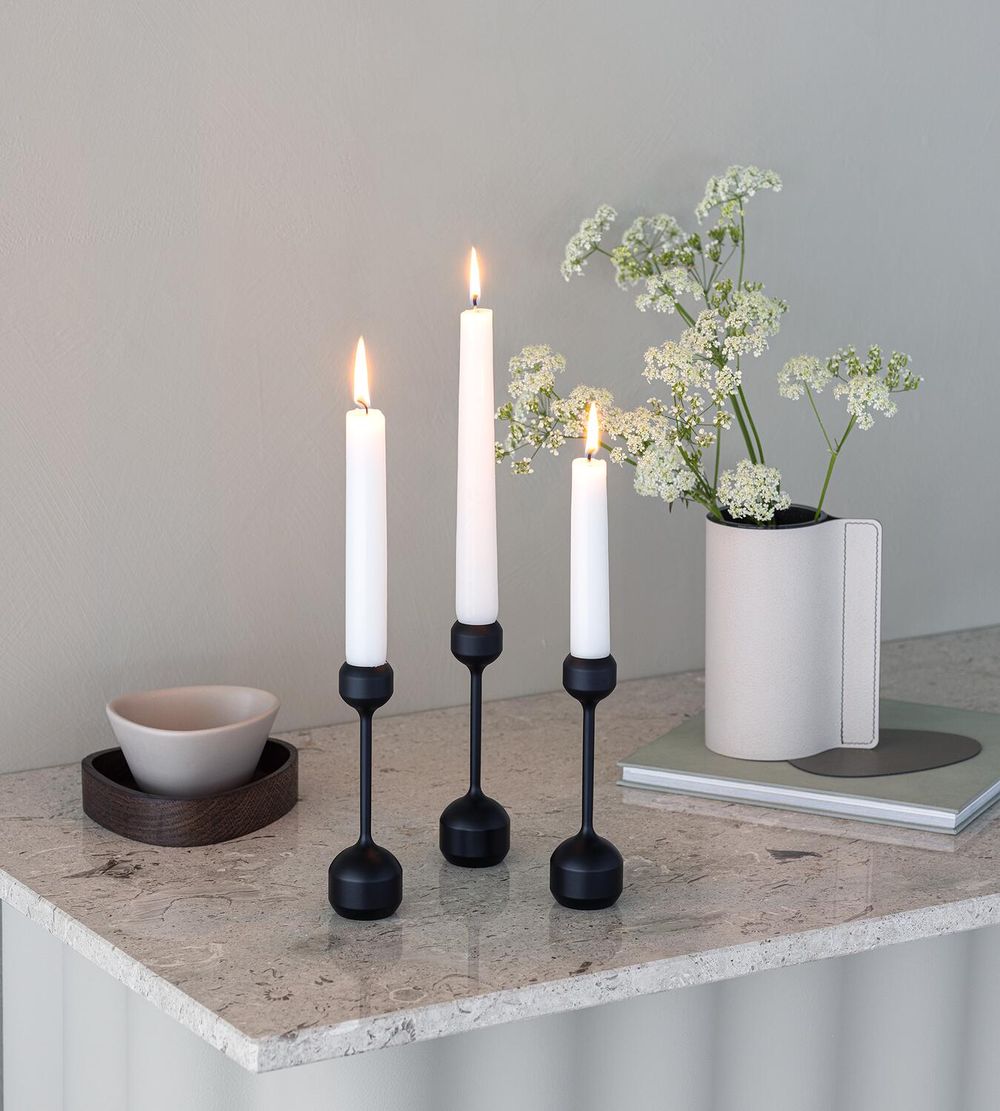 Lind DNA Silhouette 145 Candle Holder, sort