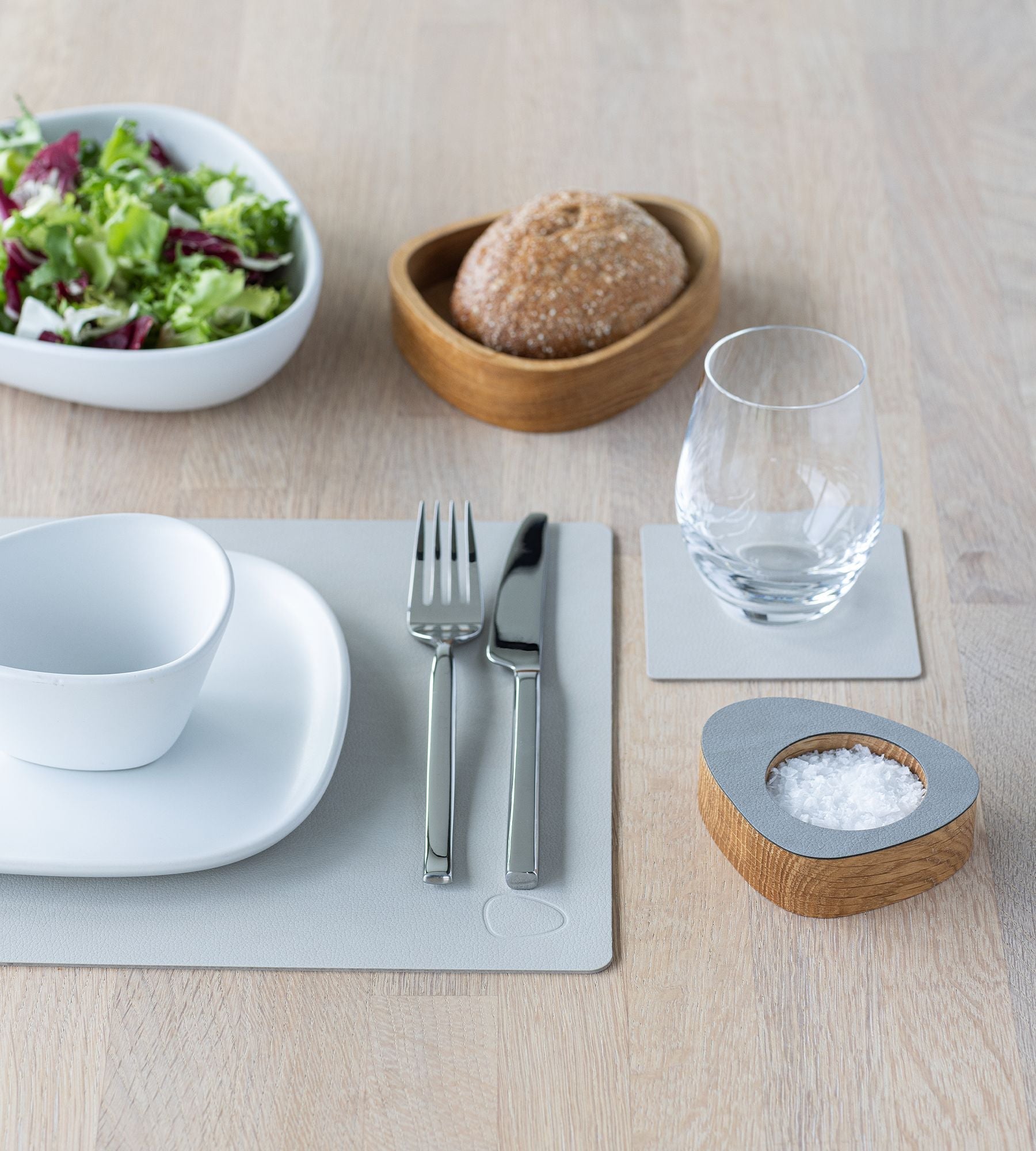 Table de l'ADN Lind à Quare M, Oyster White