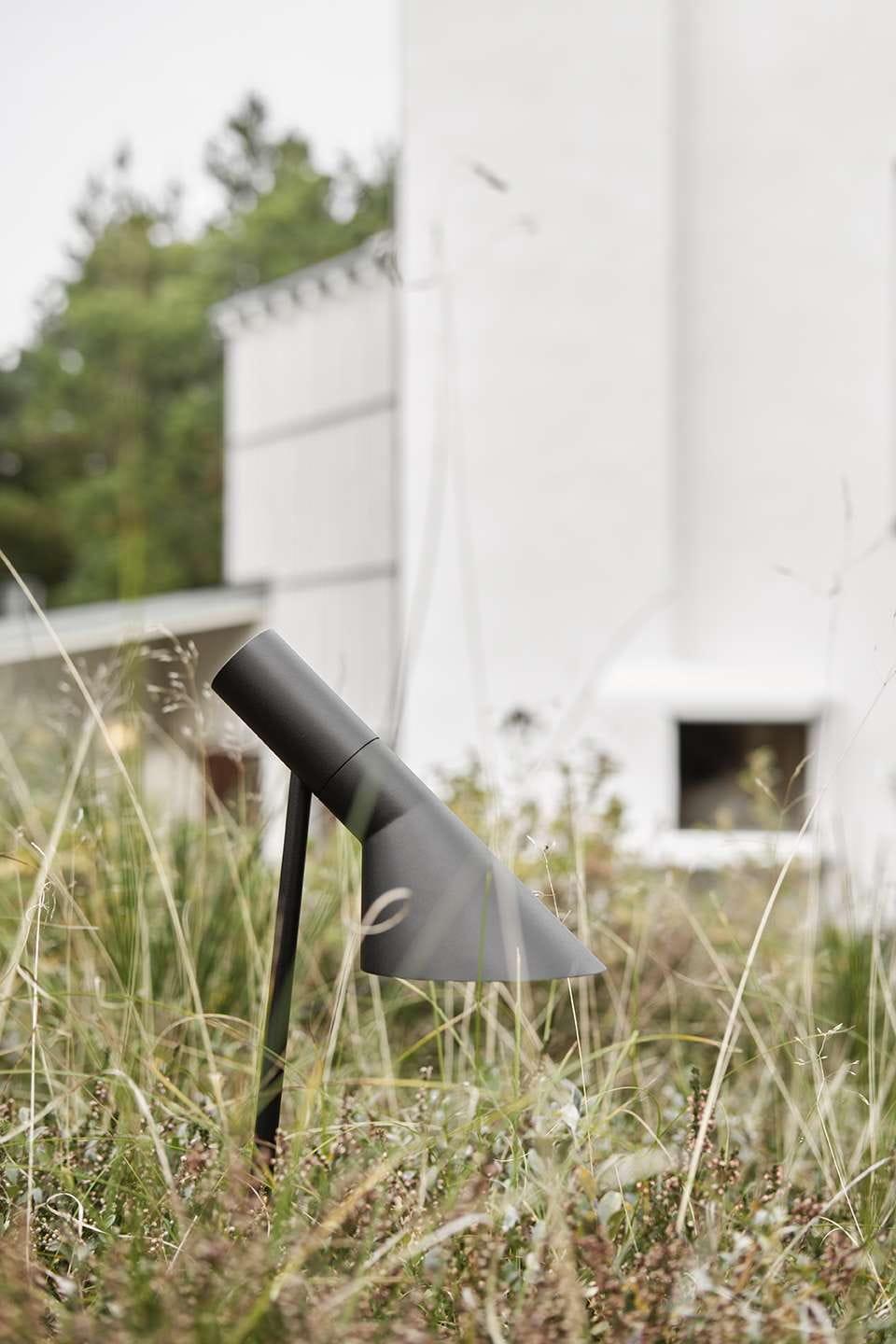 [product_category]-Louis Poulsen Aj Garden Short Bollard Black Led 3000 K 6.5 W, Spike With Adaptor-Louis Poulsen-5714693070428-5747306512-LOU-9