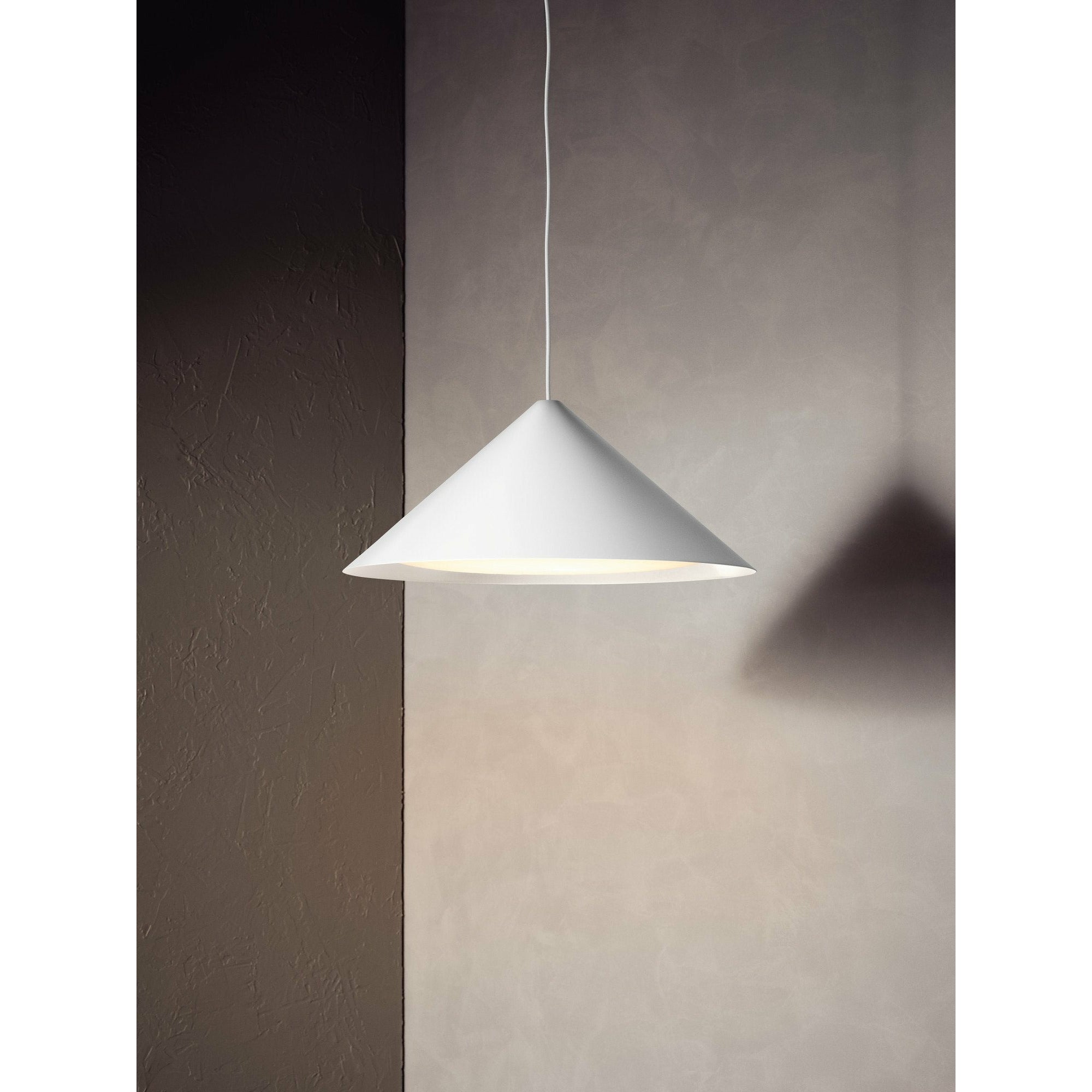 Louis Poulsen Keglen Anhänger LED Ø 250 mm, weiß