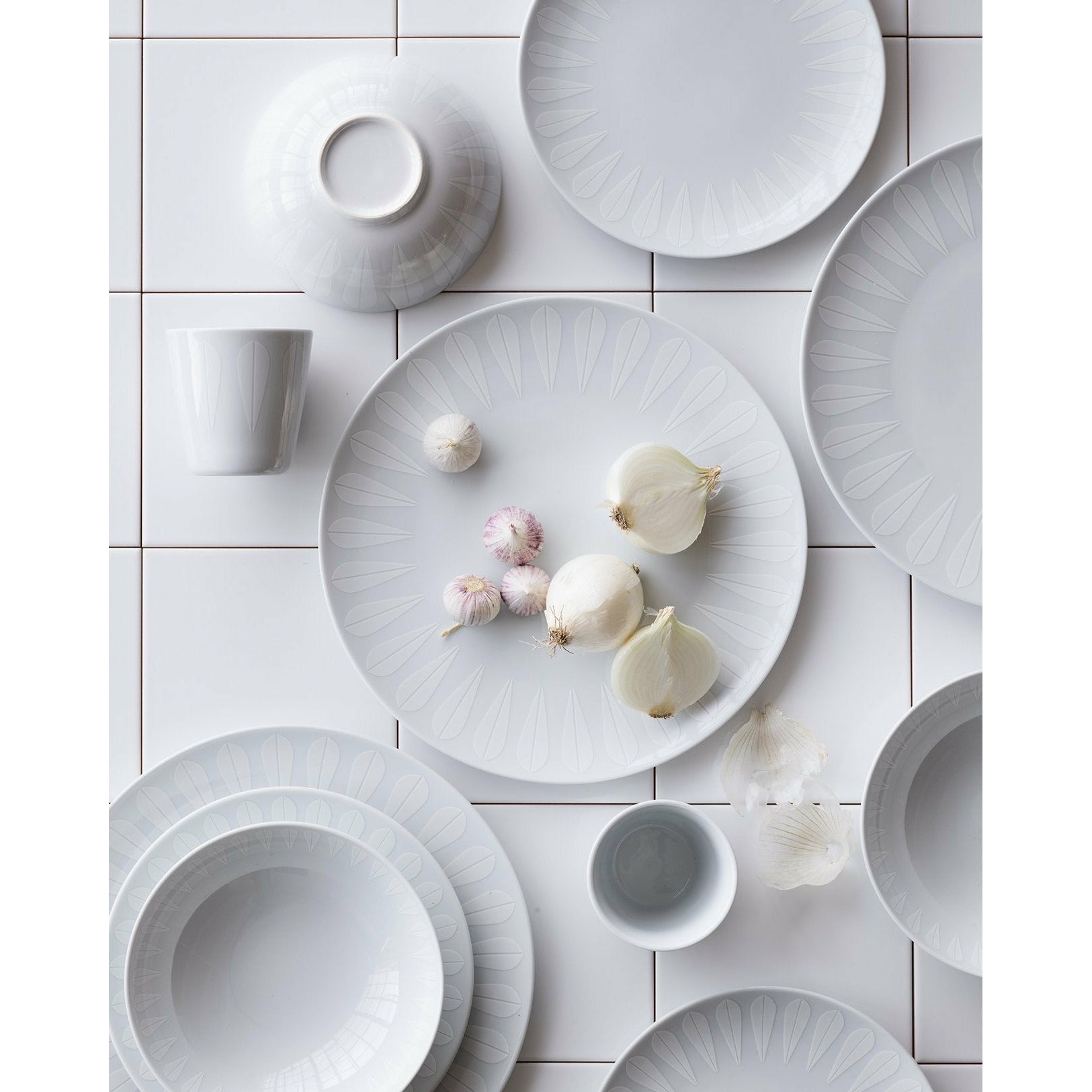 [product_category]-Lucie Kaas Arne Clausen Deep Plate White Lotus, ø18 Cm-Lucie Kaas-5711542011823-AC04WH01-LUC-4