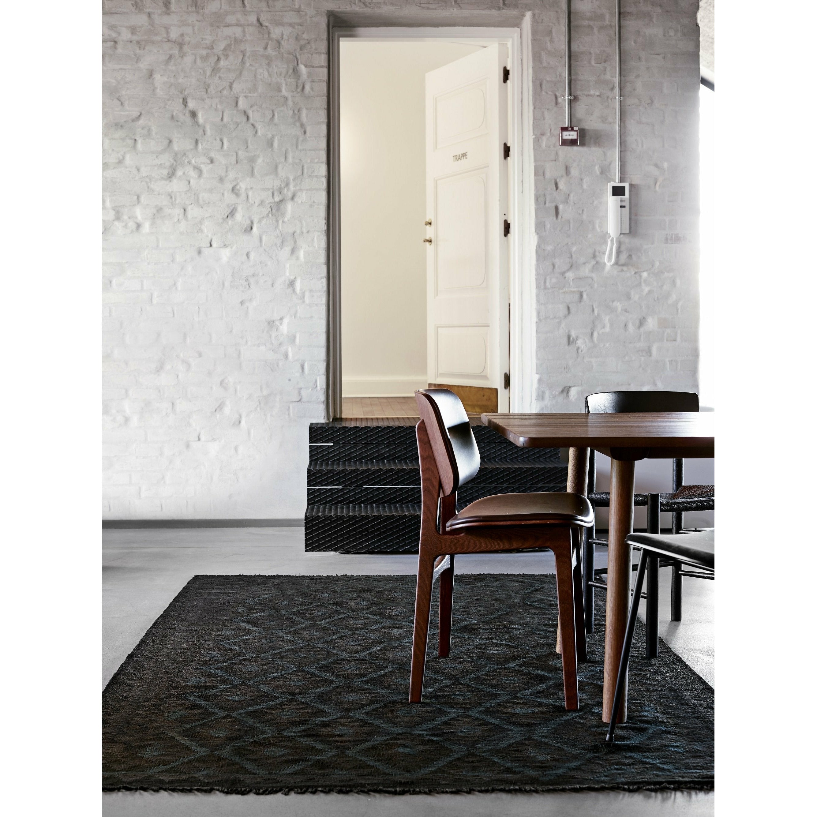 [product_category]-Massimo Kelim Rug Natural Black, 170x240 Cm-Massimo-5710080361537-1001536153-MAS-1