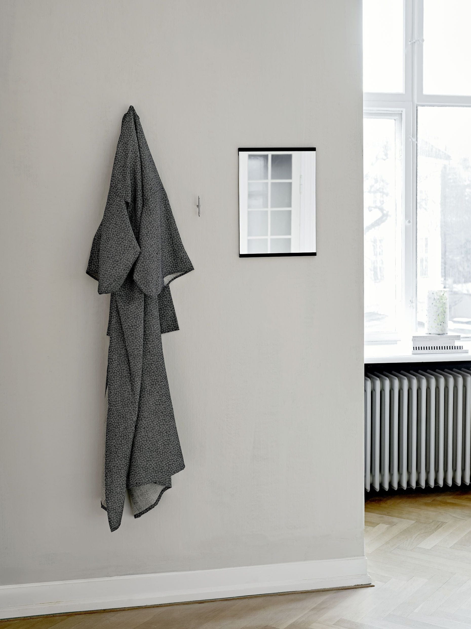 [product_category]-Moebe Rectangular Wall Mirror 101,8x70 Cm, Black-Moebe-5713520004841-RWM70X100BL-MOE-9