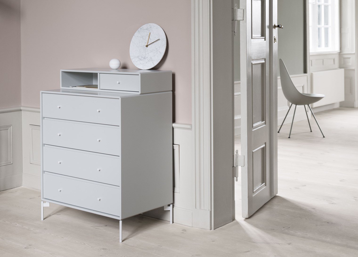 Montana Keep Chest Of Drawers With 3 Cm Plinth, White