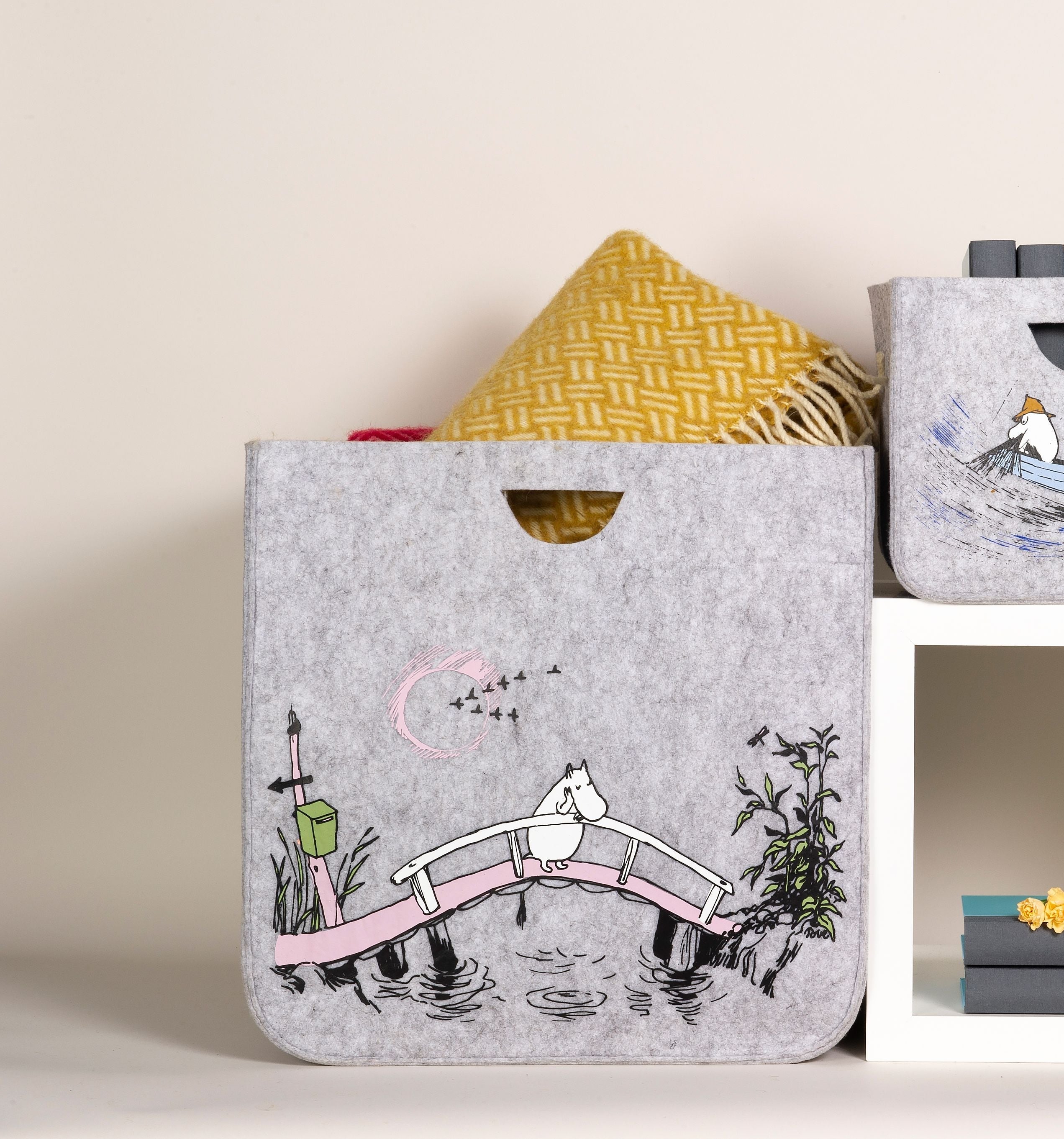 [product_category]-Muurla Moomin Originals Storage Basket Missing You, L-Muurla-6416114964000-71-040-01-MUU-3