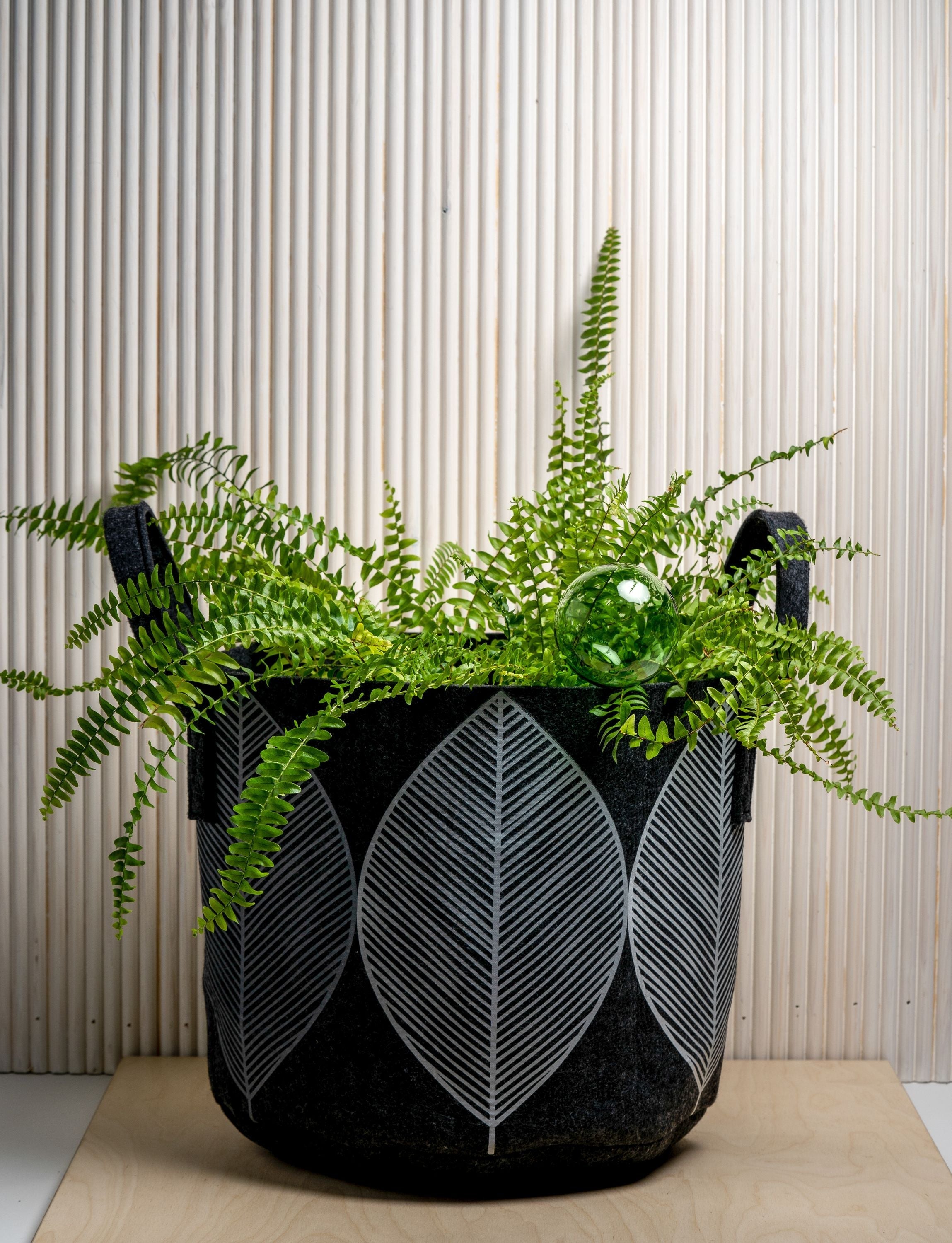 [product_category]-Muurla Storage Basket Leaf, Dark Grey-Muurla-6416114965267-32-300-04-MUU-9