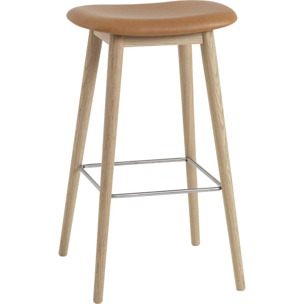 Muuto Fiber Bar Stoel houten benen, vezel/leerstoel, bruin cognac leer