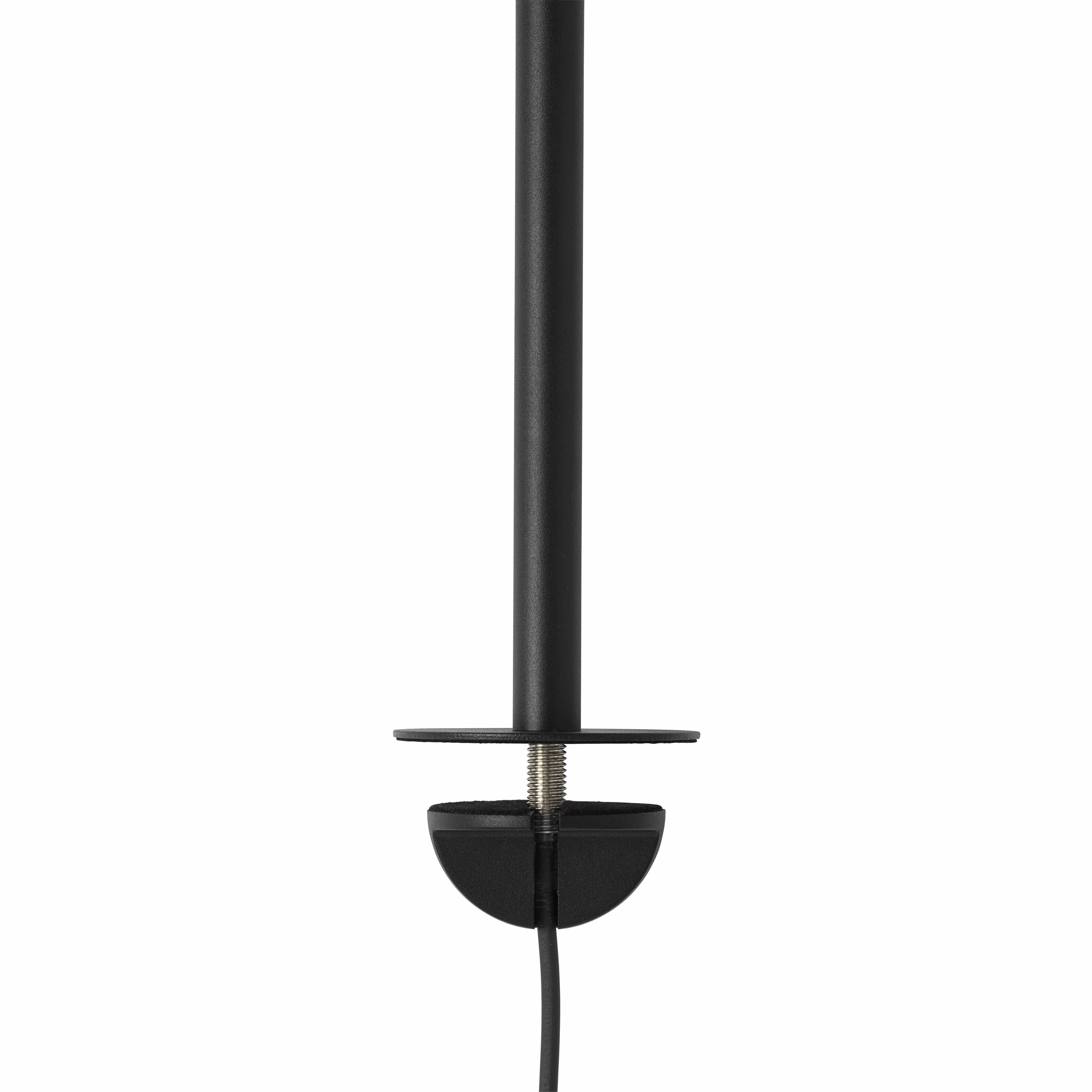 Muuto Lineær Monteret Lampe 209x71 Cm, Sort