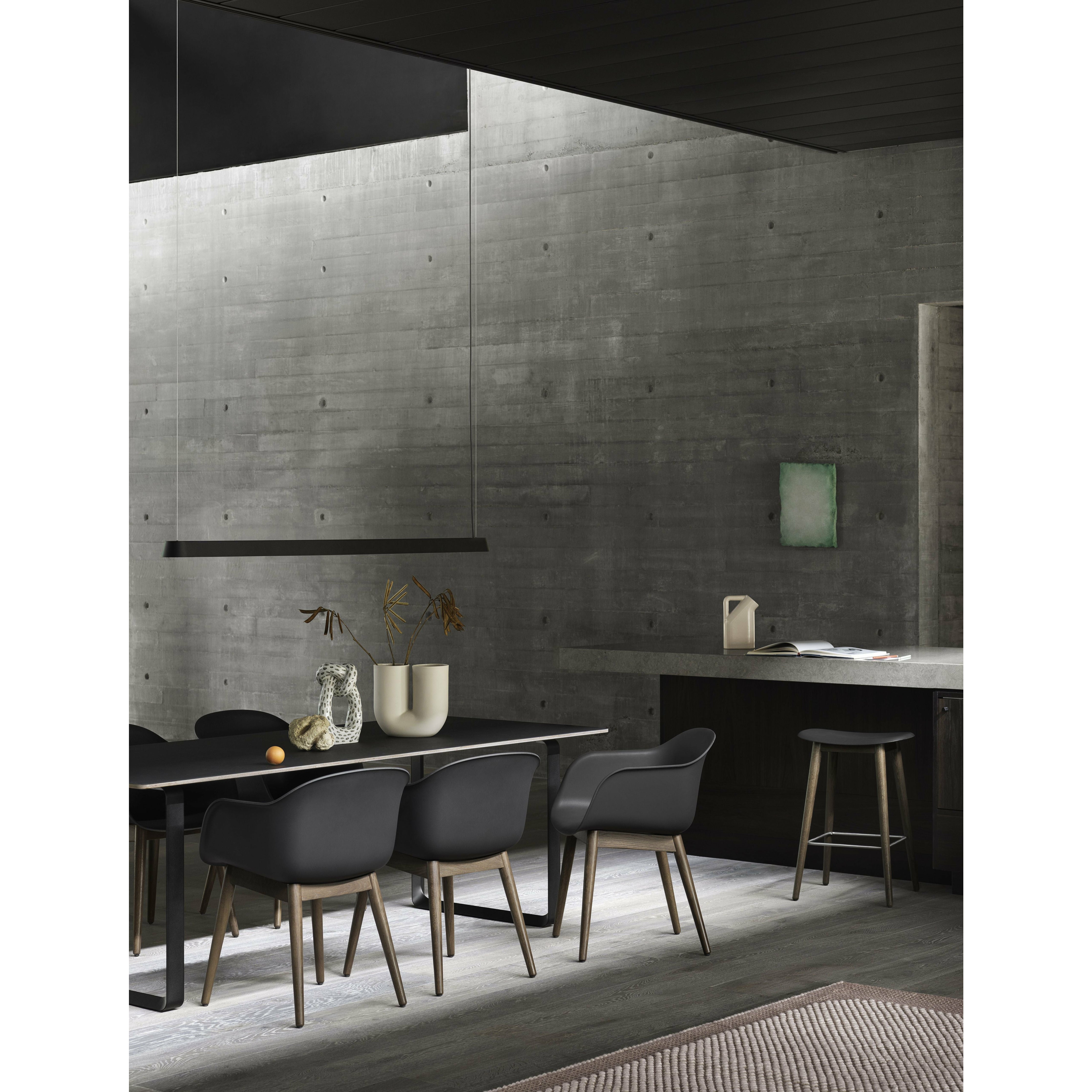 Muuto Lineær Pendellampe 169 Cm, Sort