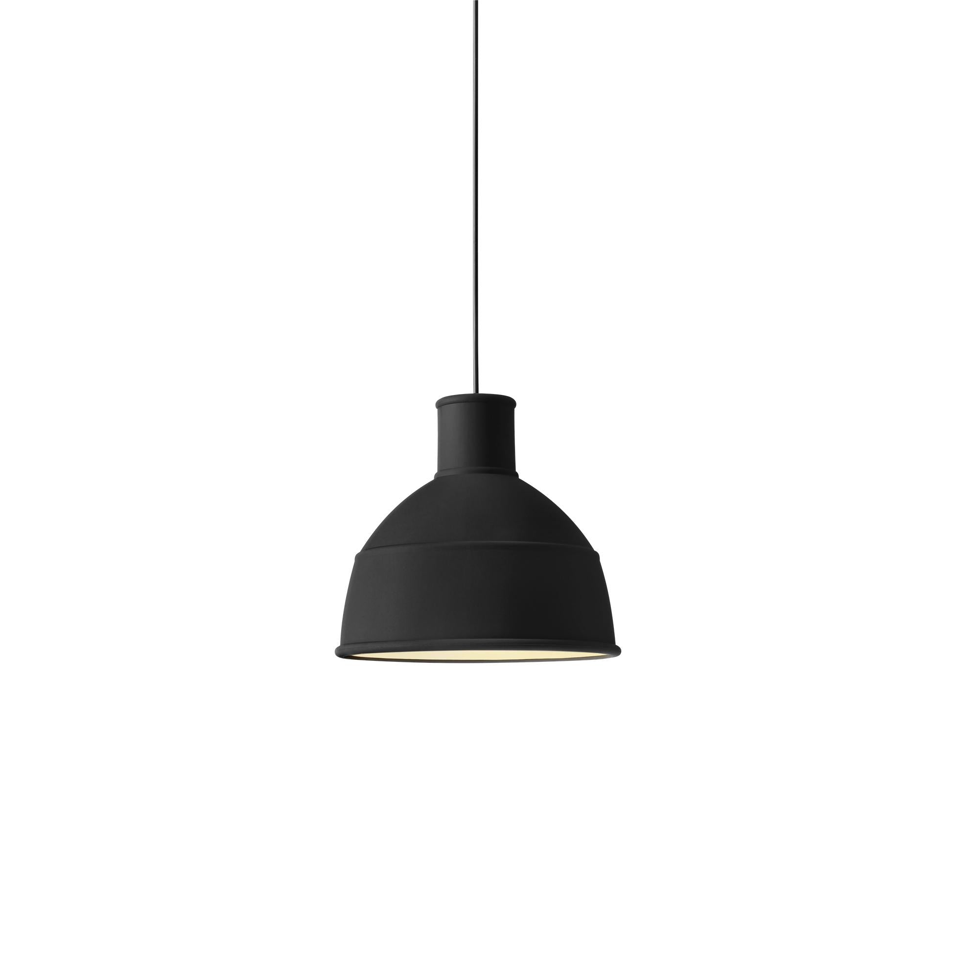 Muuto entfaltete Anhängerlampe, schwarz