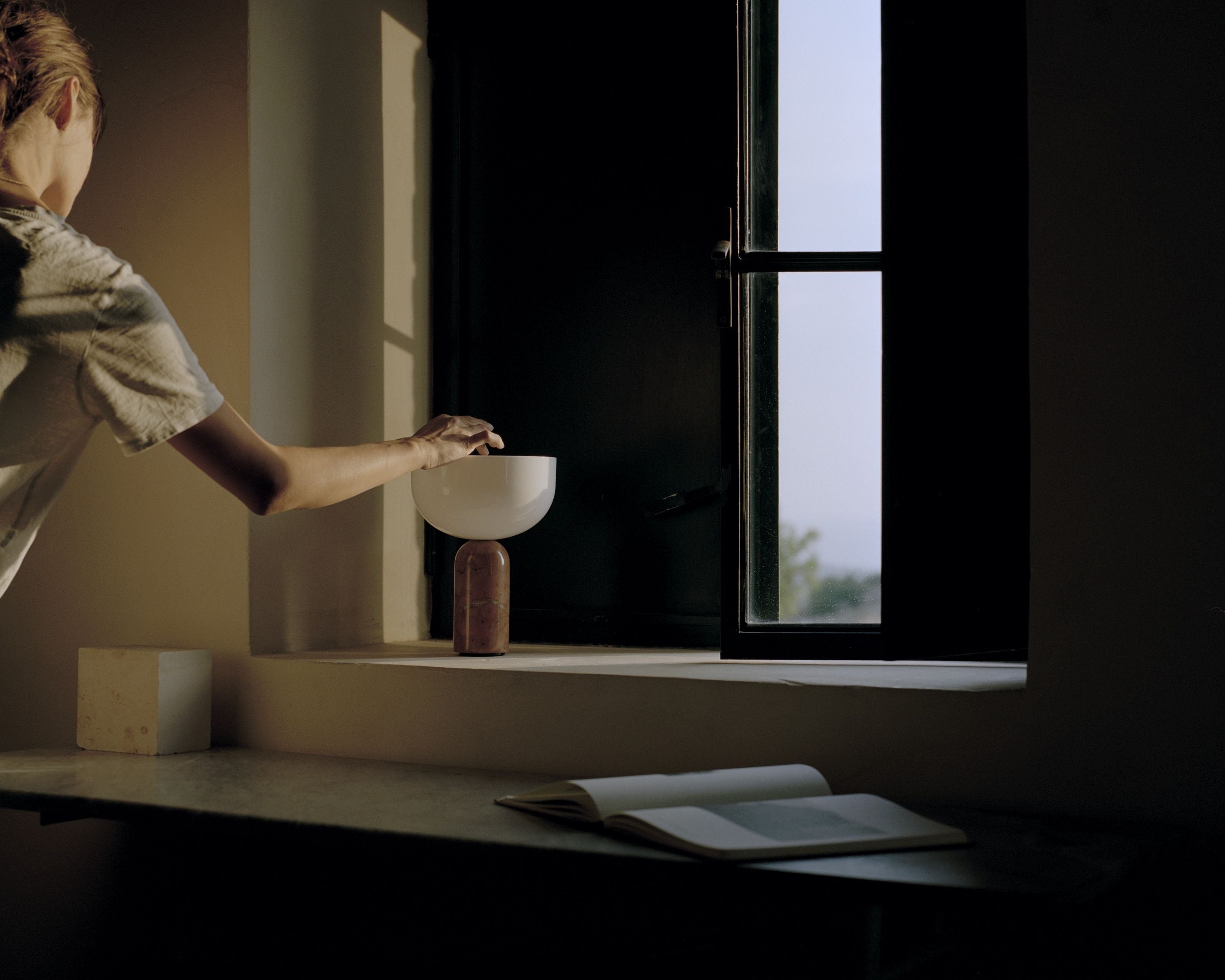 [product_category]-New Works Kizu Portable Table Lamp, Breccia Pernice-New Works-5712826217139-21713-NEW-12