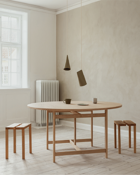 Moebe Round Dining Table Ø130 Cm, Oak