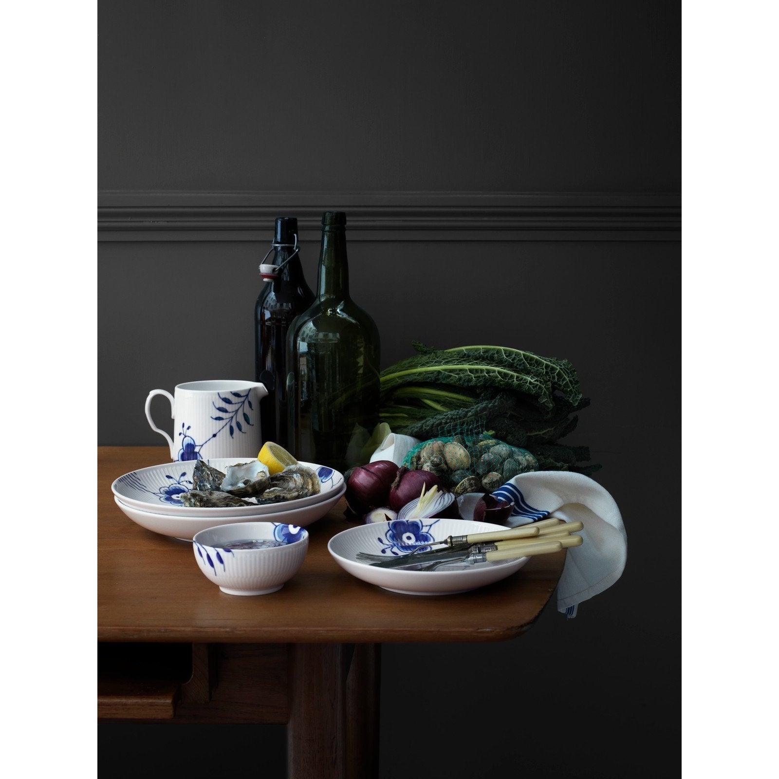 [product_category]-Royal Copenhagen Blue Fluted Mega Bowl, 24cl-Royal Copenhagen-5705140733195-1027459-ROY-3