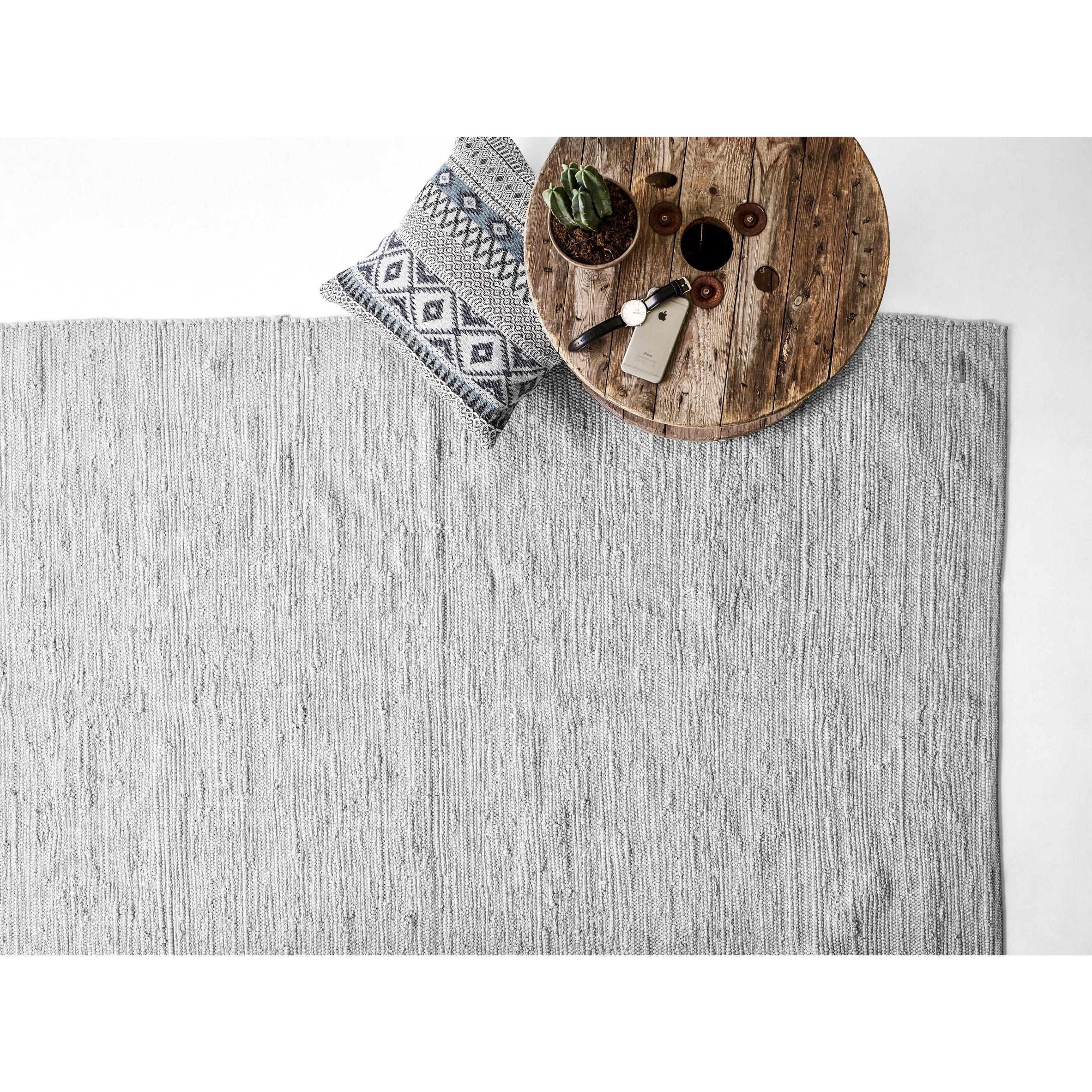 Tapis de coton massif gris clair, 75 x 300 cm