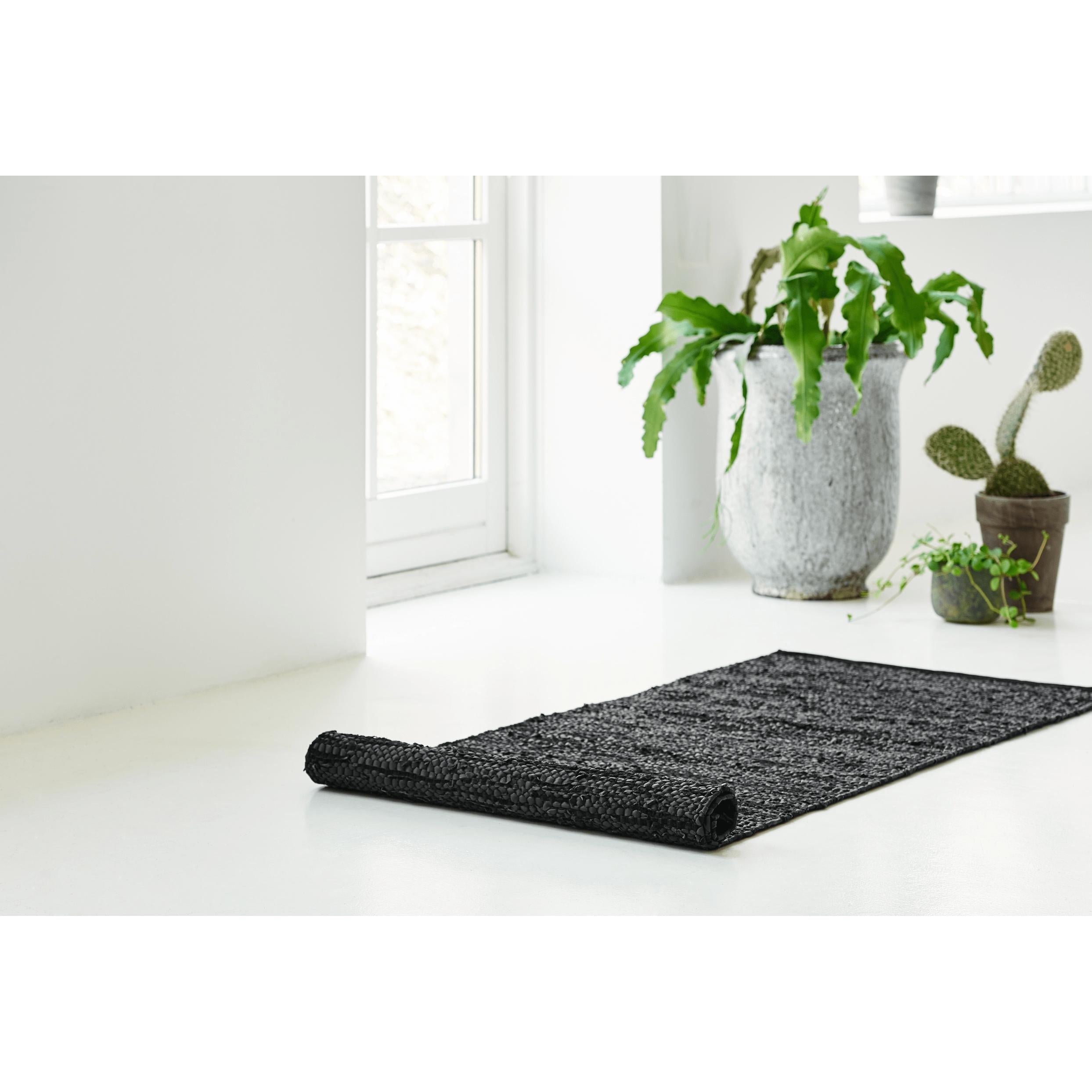 Rug Solid Leather Rug Black, 170 X 240 Cm