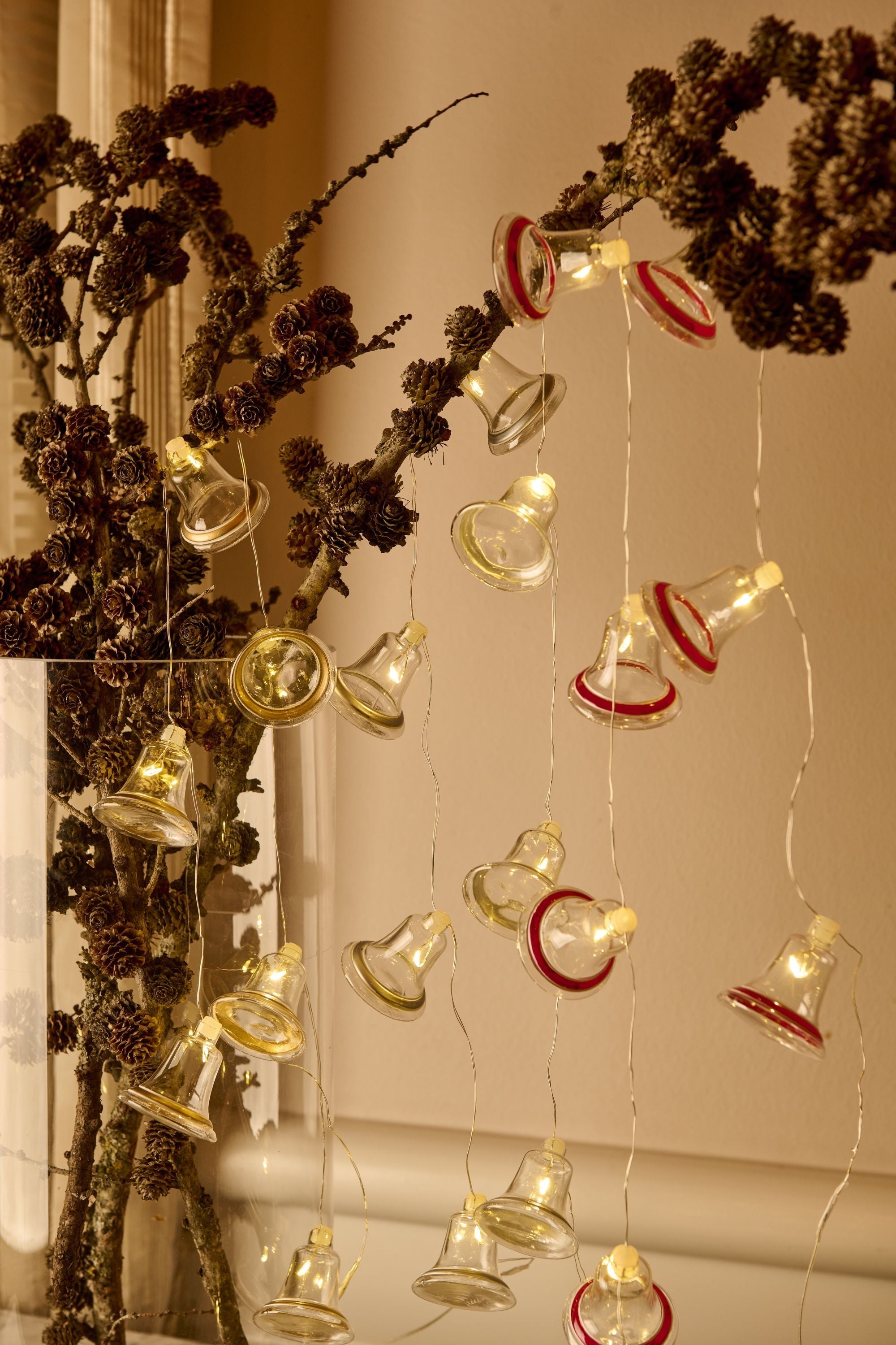 [product_category]-Sirius Tiffany Bell Garland 8 Le Ds, Red-Sirius-5707310564400-56440-SIR-3