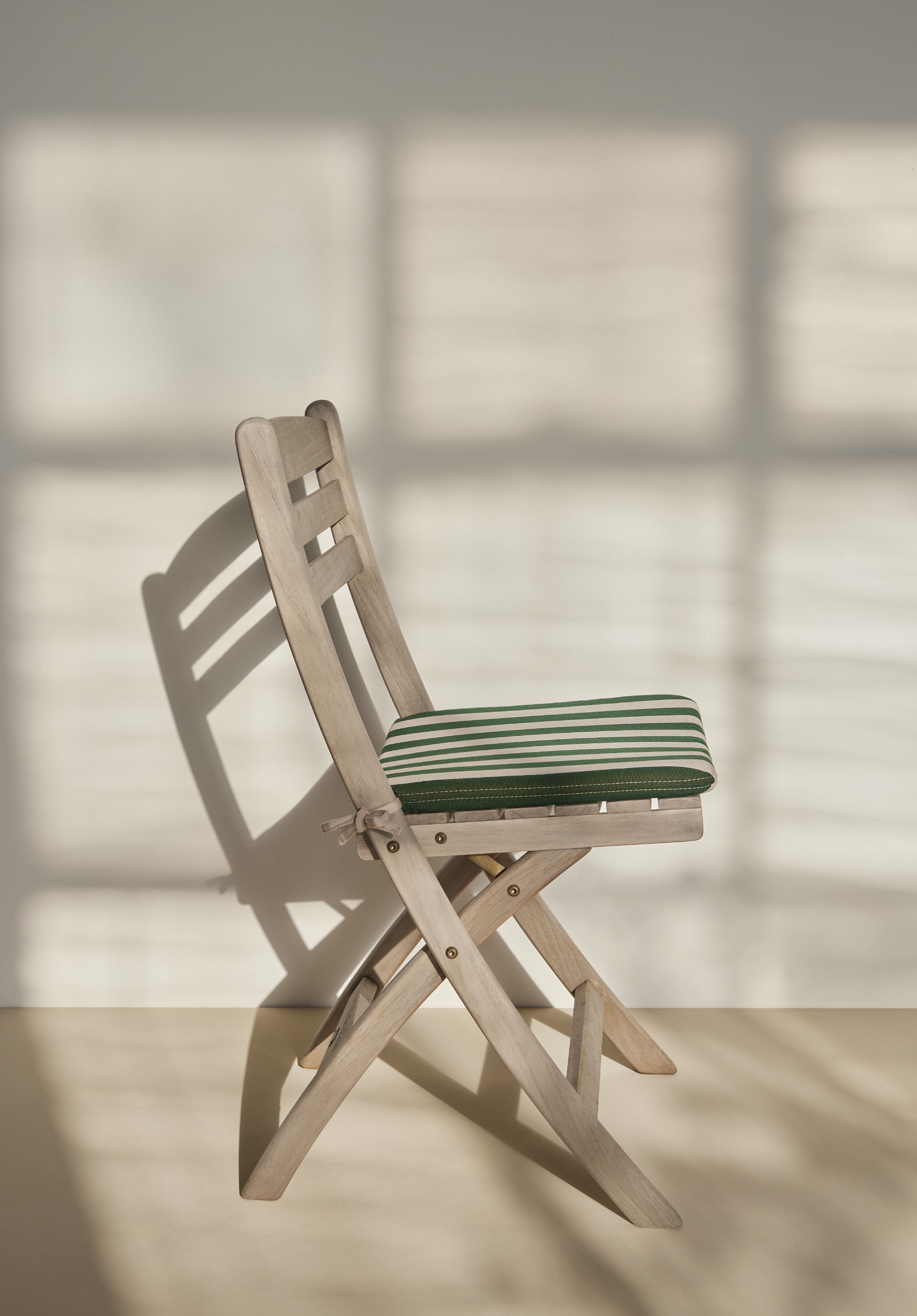 [product_category]-Skagerak Selandia Chair Cushion, Light Apricot/Dark Green Stripe-Skagerak-5706420116653-1961145-SKA-2