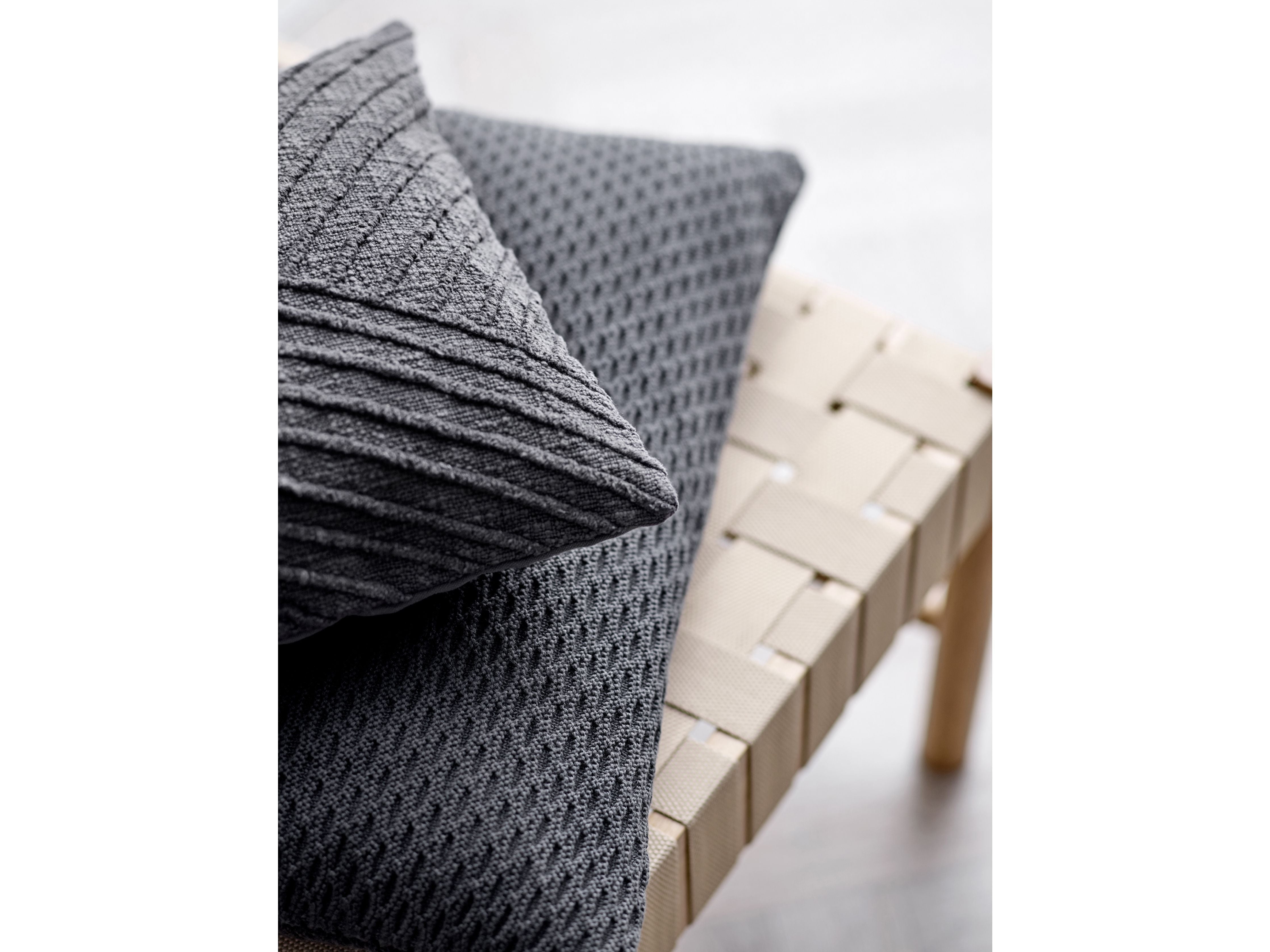 [product_category]-Södahl Wave Knit Cushion Cover 40x60 Cm, Ash-Södahl-5722000297833-29783-SOD-7