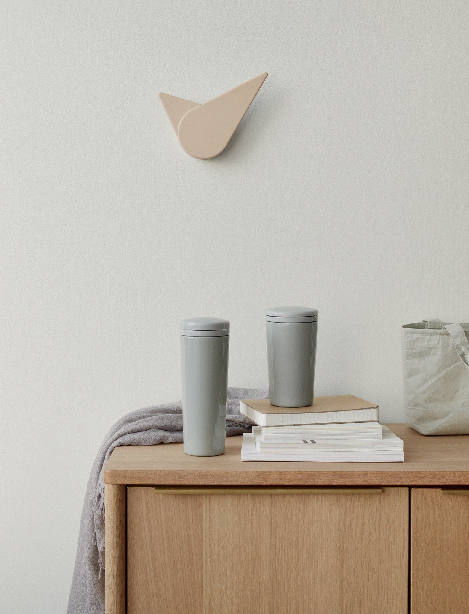 Horloge murale de Stelton Birdie, poudre