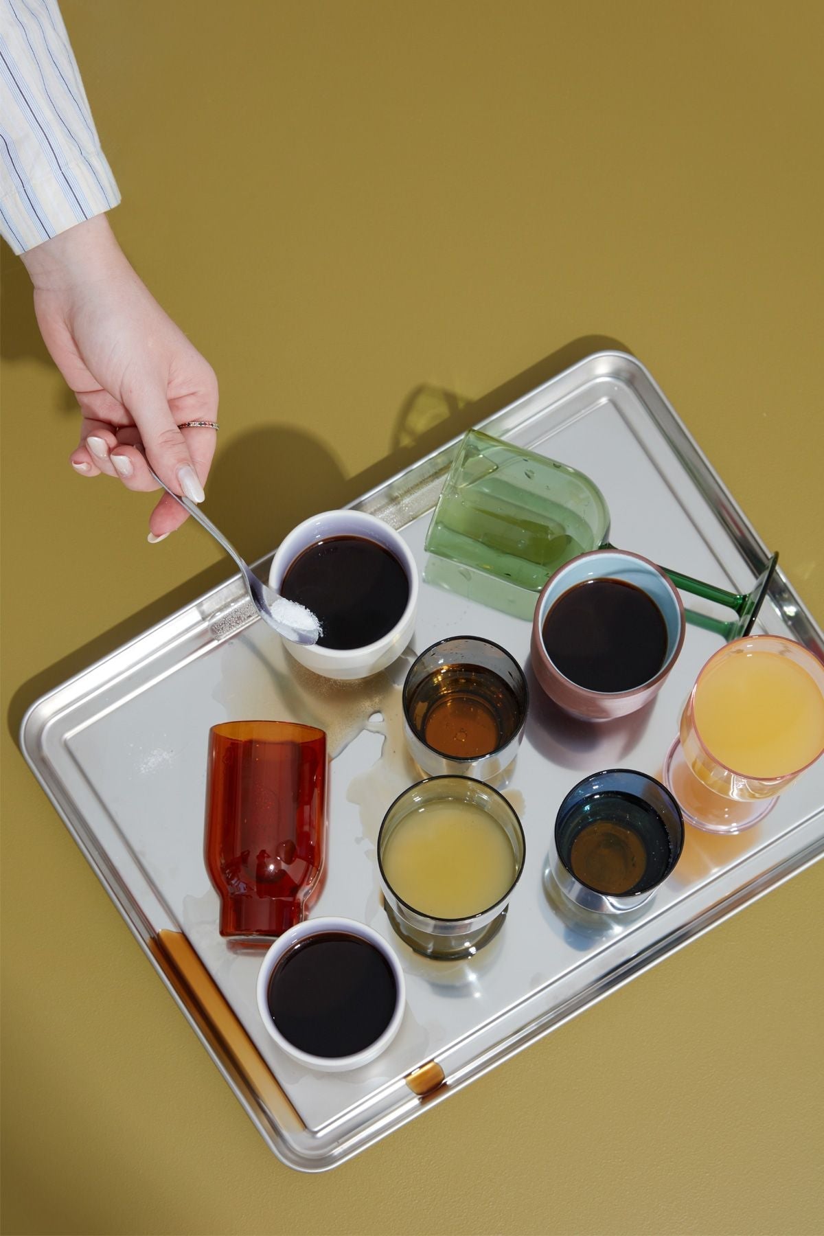 Studio sur l'ensemble de verrerie de 2 verres à eau, bleu